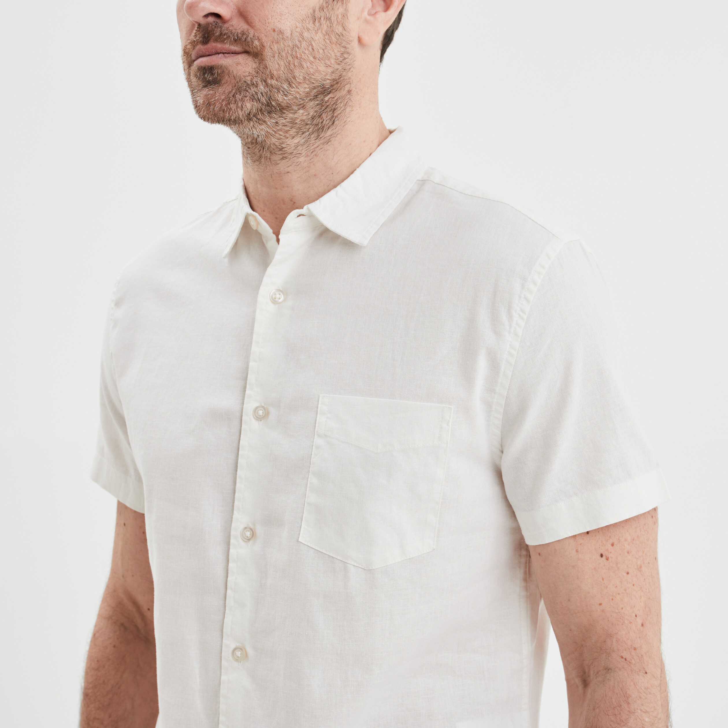 Chemise manches courtes lin m&eacute;lang&eacute; blanc homme