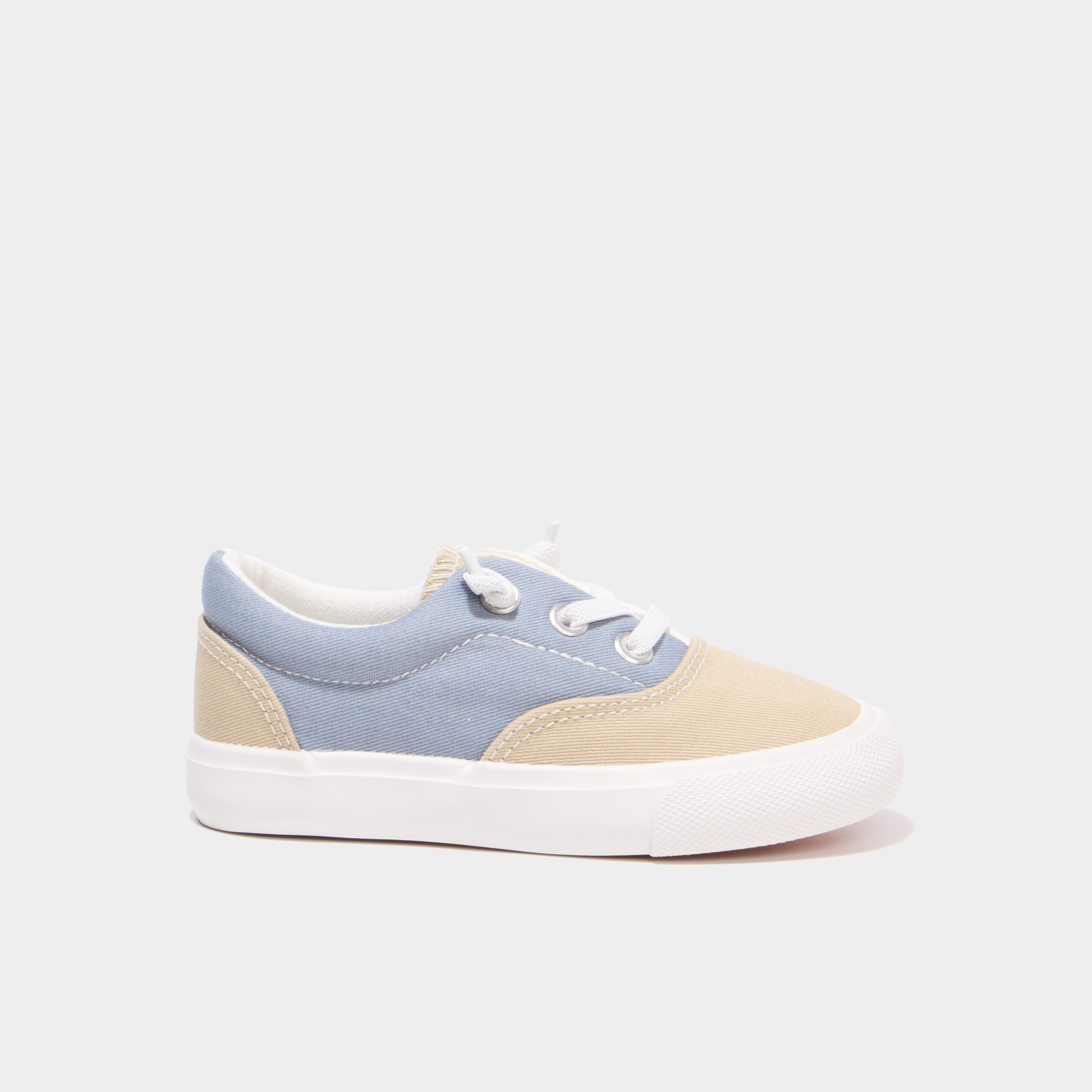 Tennis basses en toile bleu gar&ccedil;on