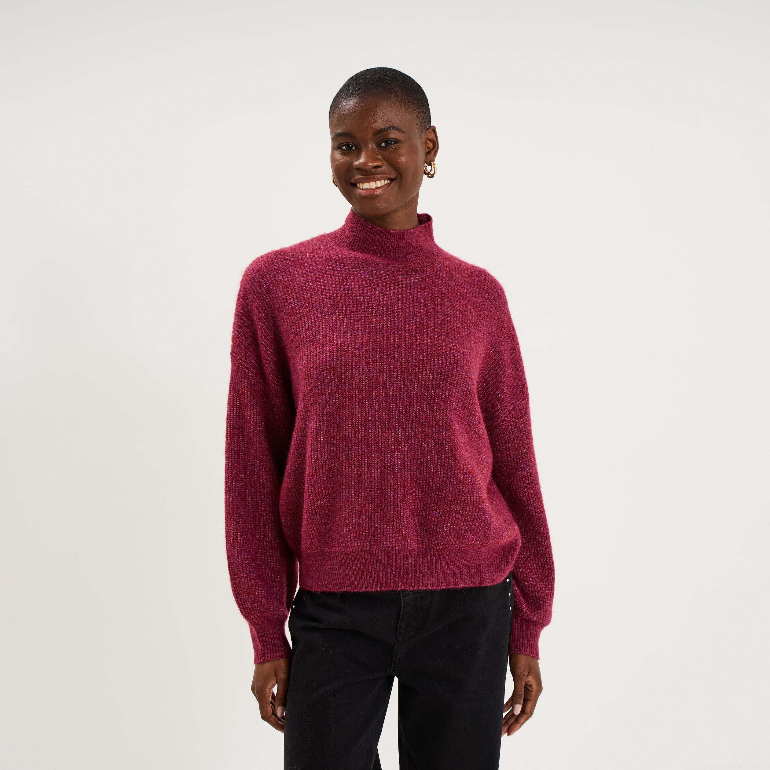 Pull col montant manches longues amples rouge fonc&eacute; femme