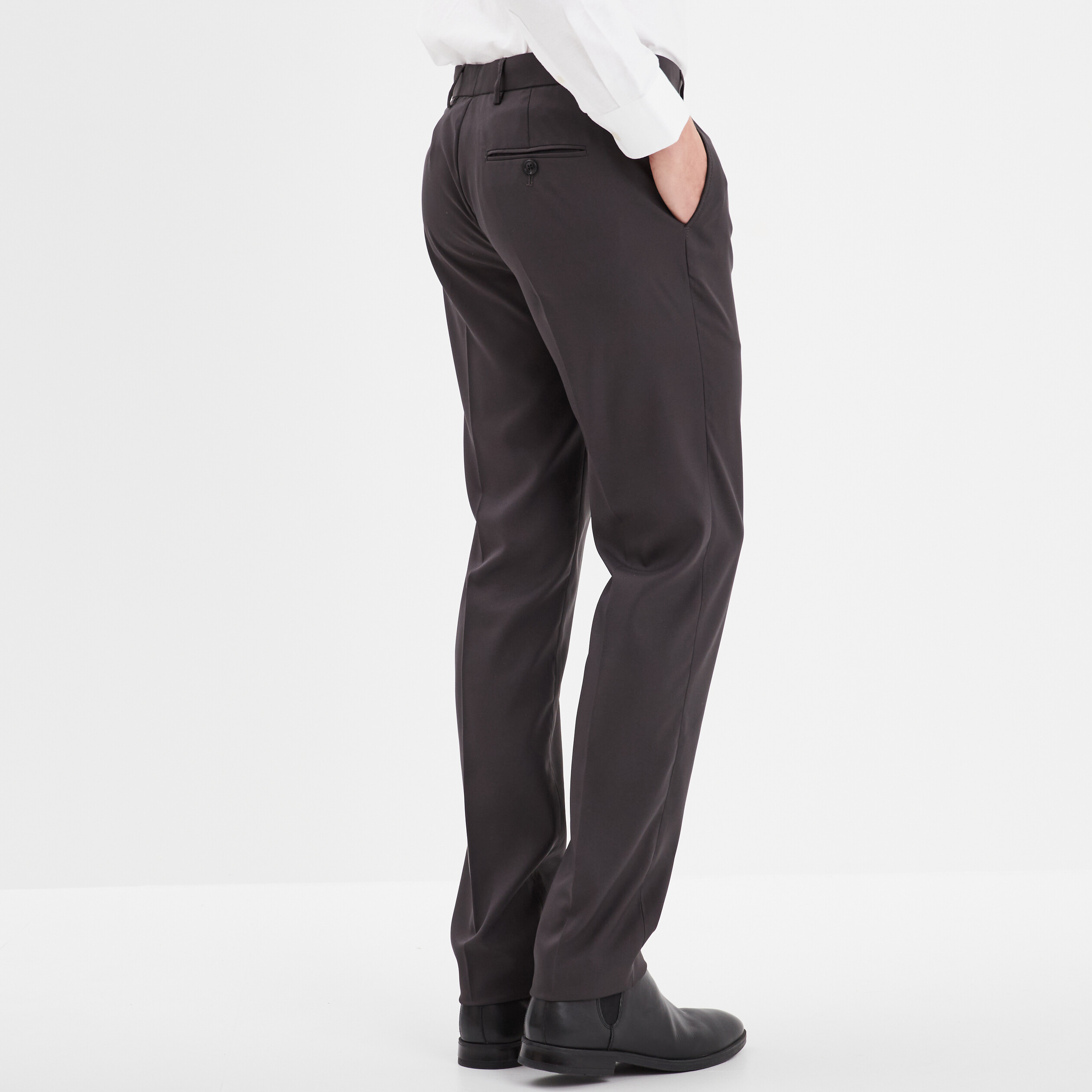 pantalon droit avec pinces gris fonce homme Pantalon droit avec pinces gris foncé homme
