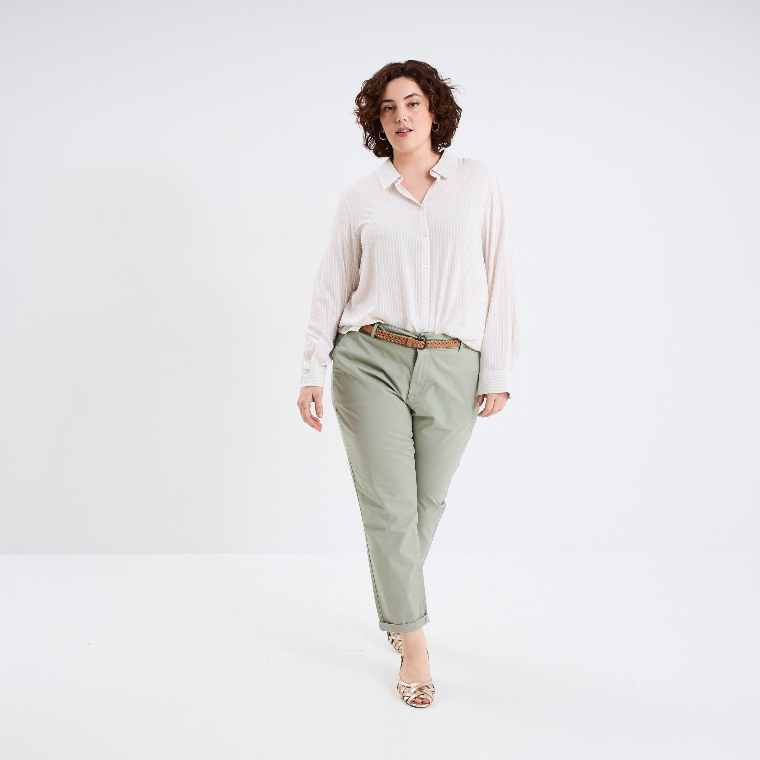 chemise manches longues beige femmegt Chemise manches longues beige femme grande taille