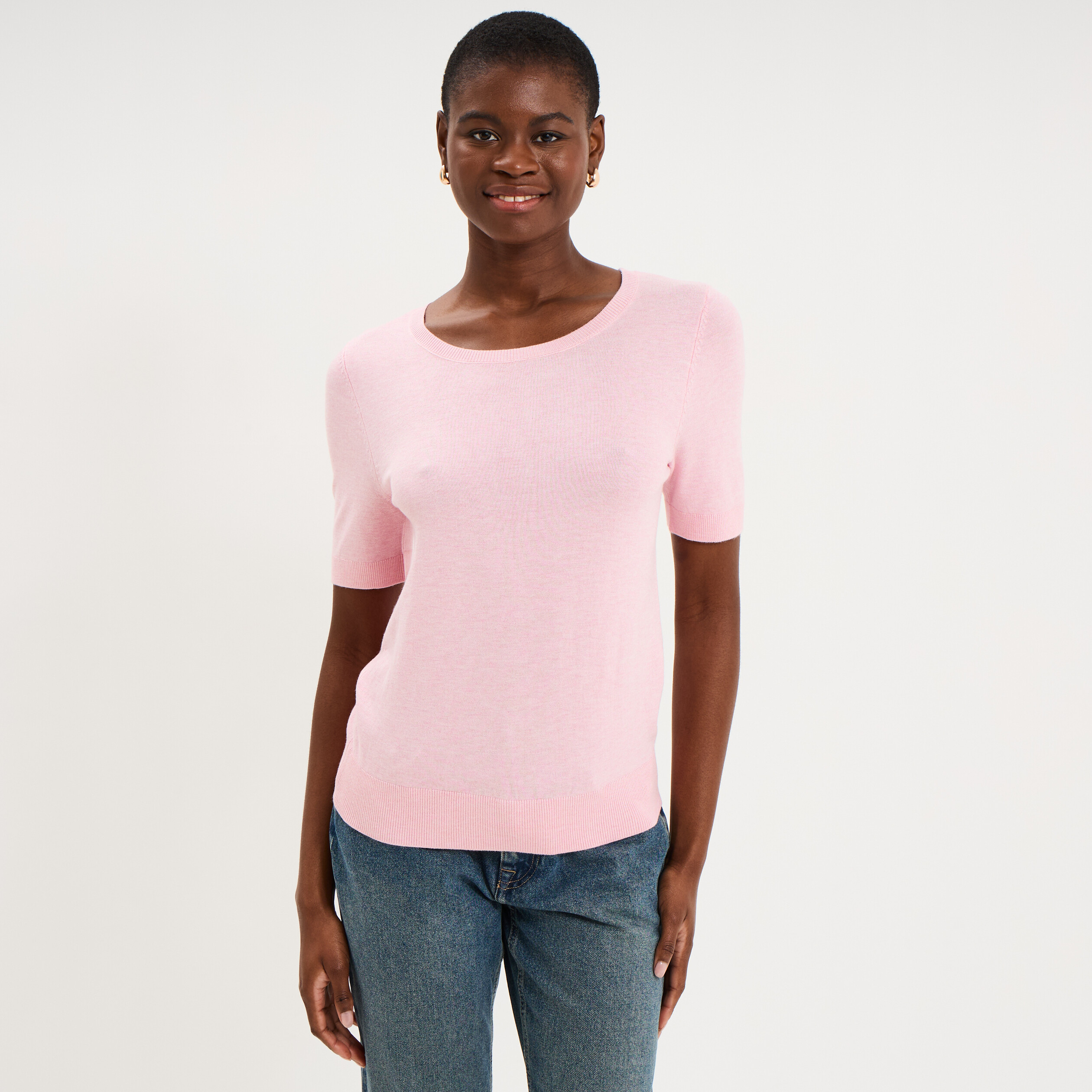 Pull manches courtes col rond rose clair femme