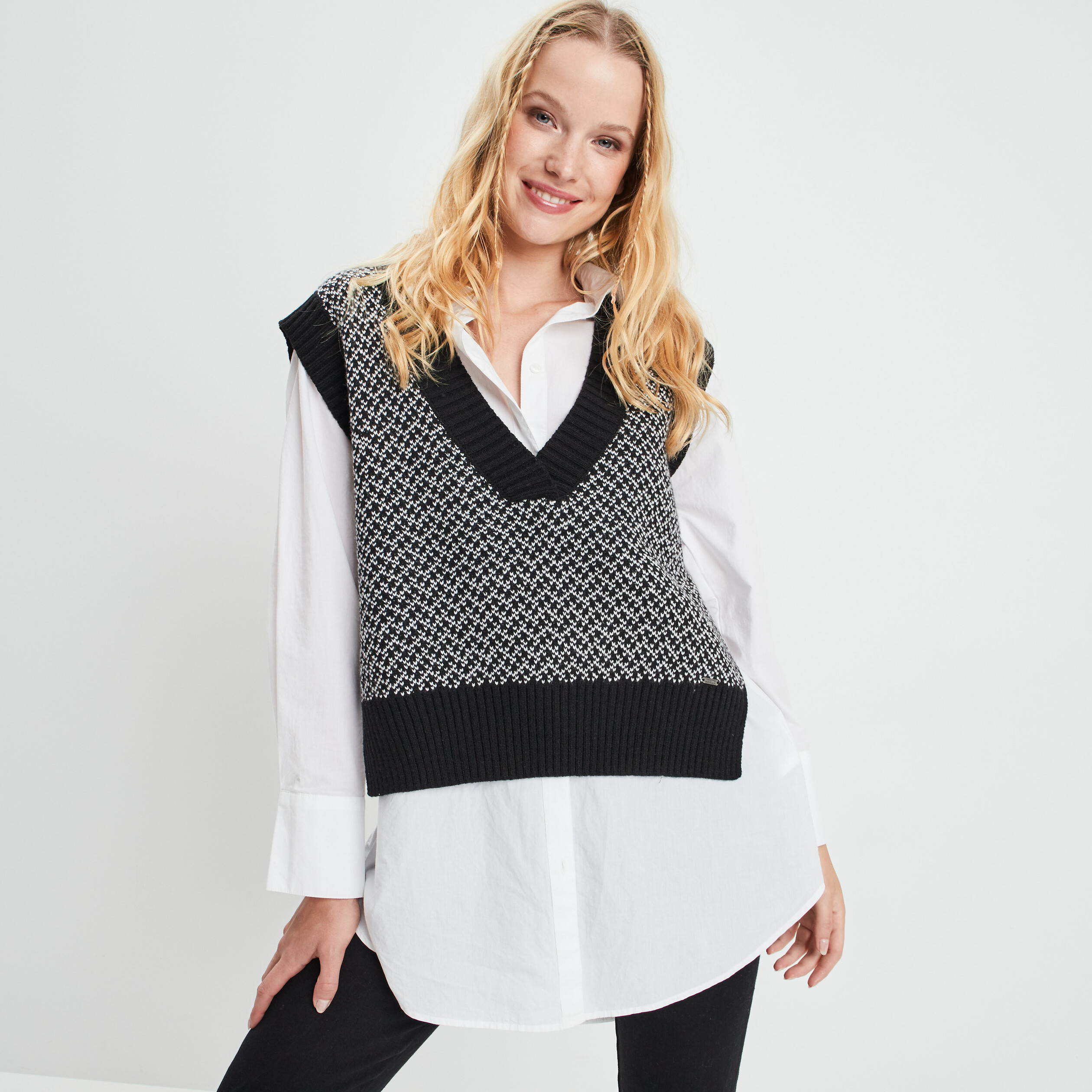 Pull sans manches noir femme