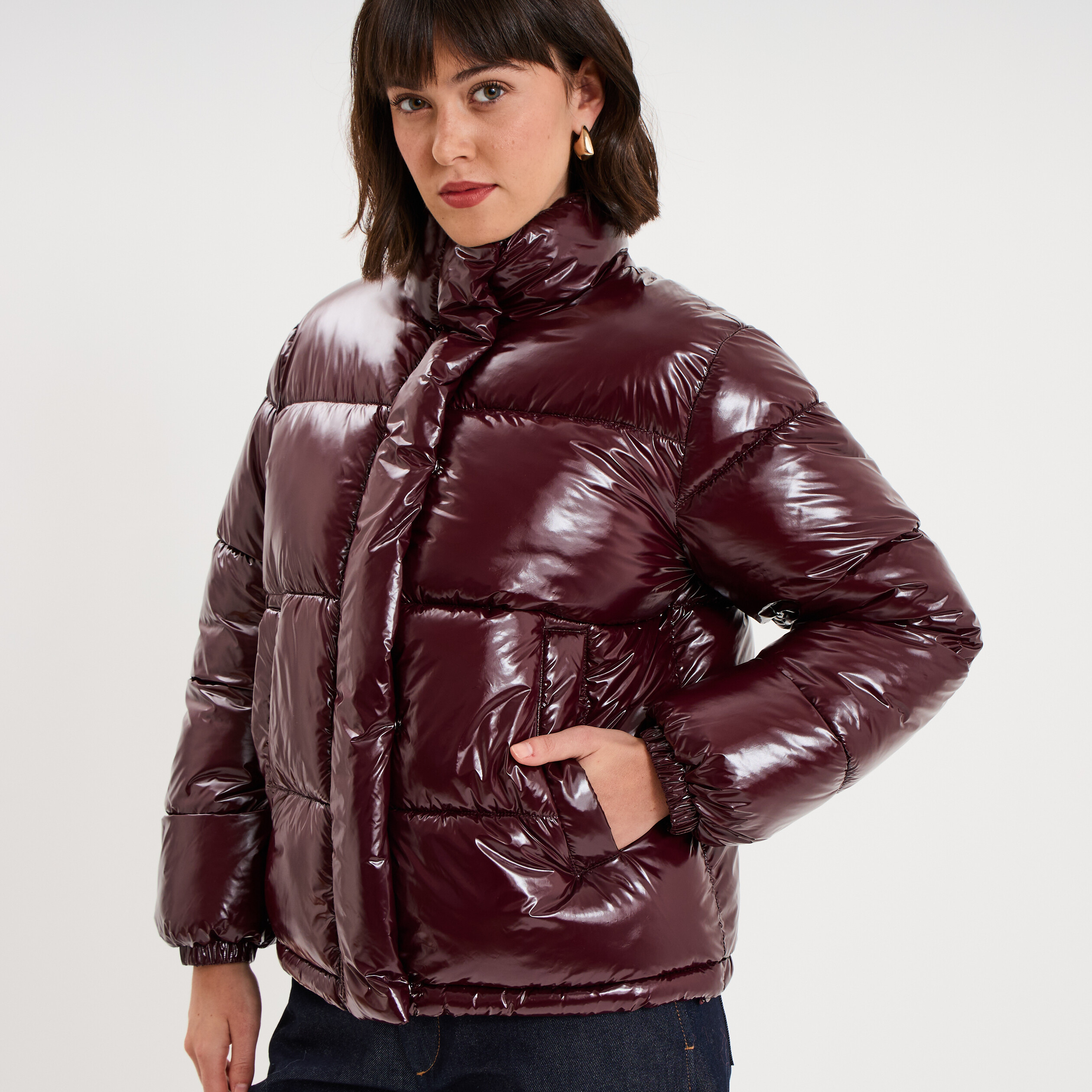 Doudoune courte oversize col montant violet fonc&eacute; femme