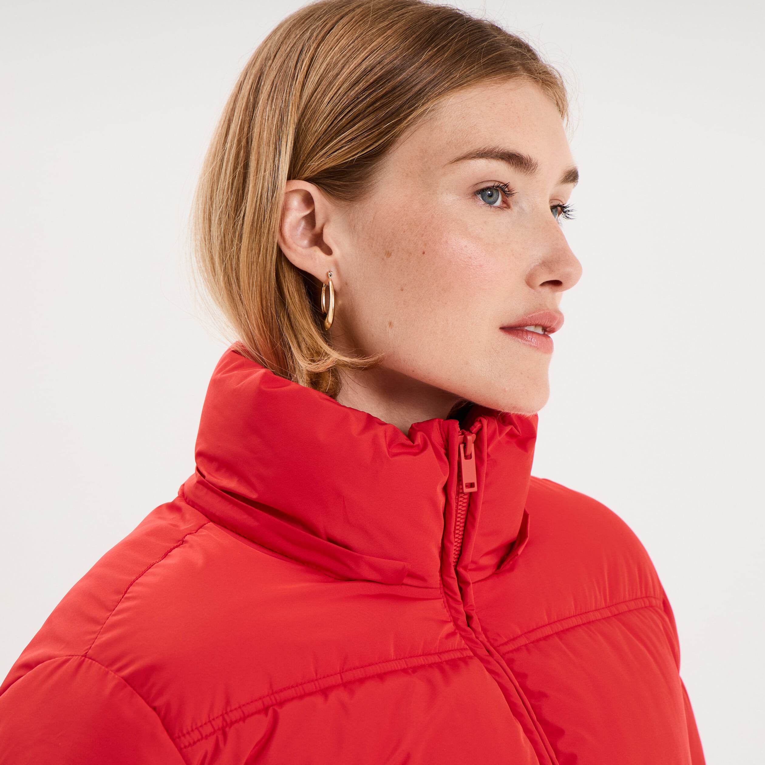Doudoune &agrave; capuche zipp&eacute;e femme rouge femme