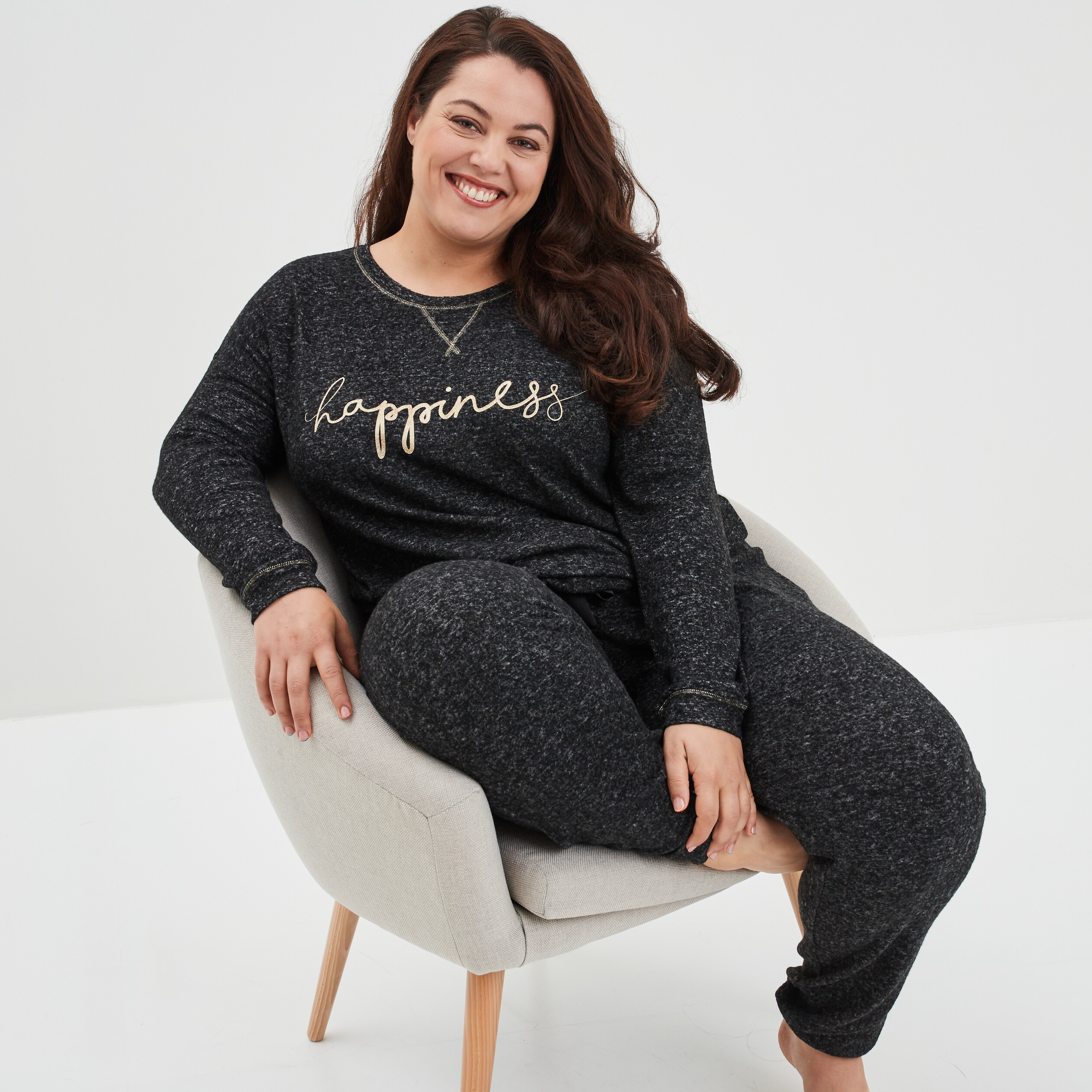 ensemble pyjama pantalon 2 pieces noir femmegt Ensemble pyjama pantalon 2 pièces noir femme grande taille