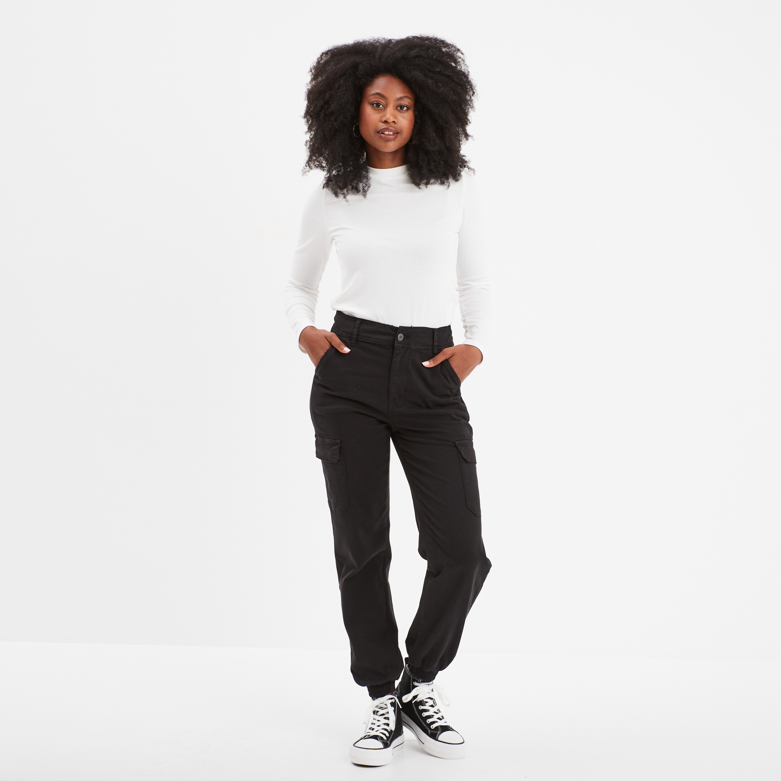 pantalon cargo taille haute ajustable noir femme Pantalon cargo taille haute ajustable noir femme