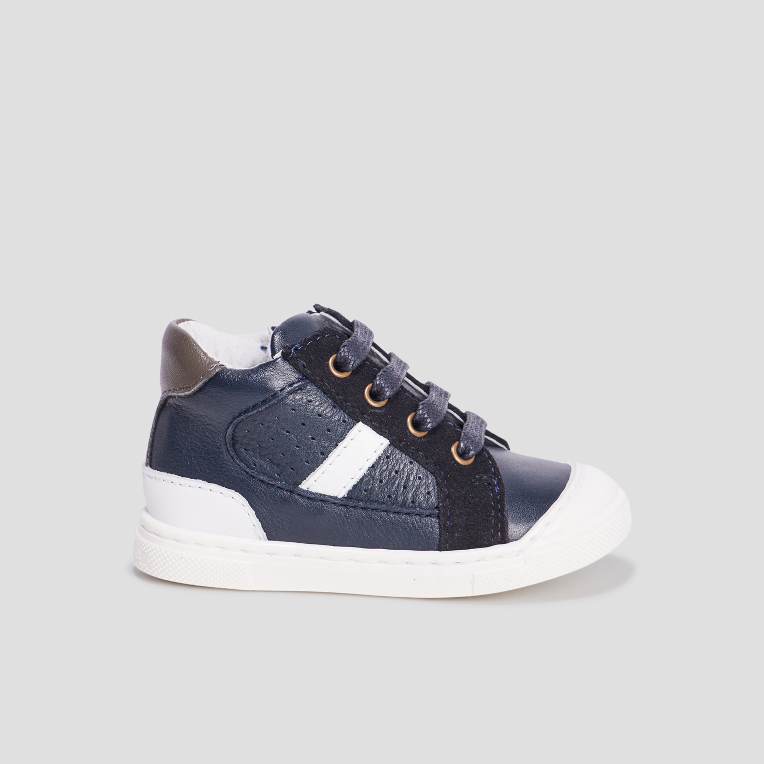 Bottillons zipp&eacute;s en cuir bleu marine b&eacute;b&eacute; gar&ccedil;on