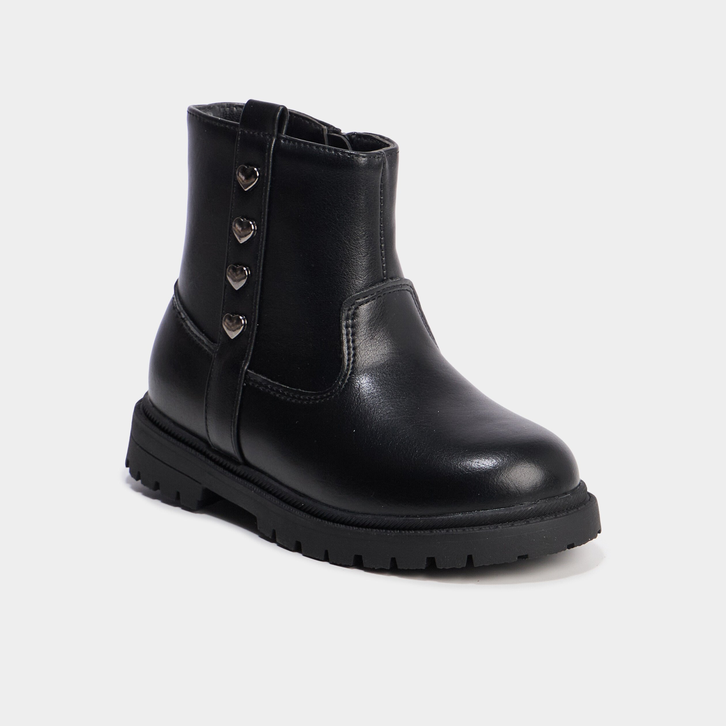 Bottines crantées avec clous coeurs noir fille