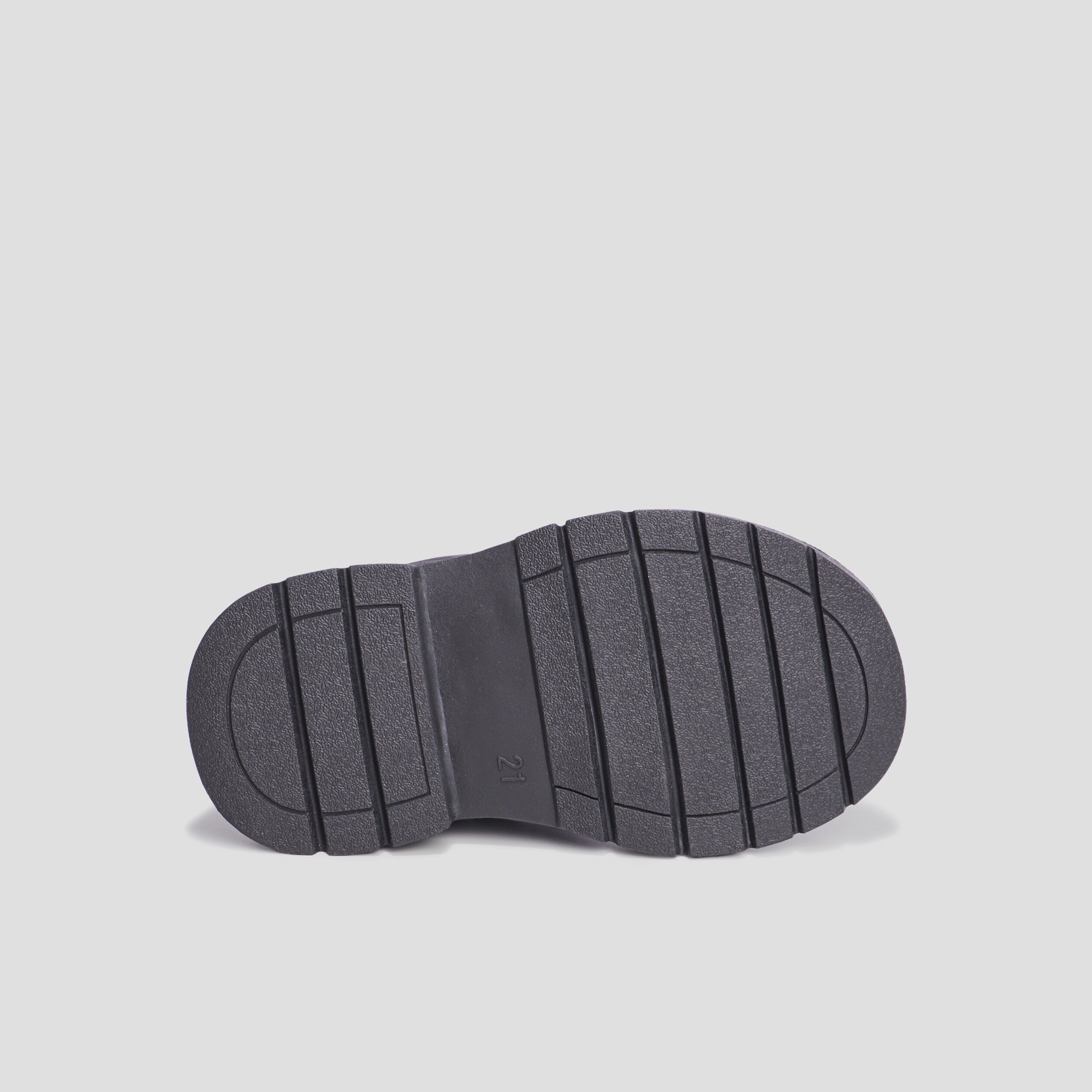 bottines vernies crantees noir bebef Bottines vernies crantées noir bébé fille