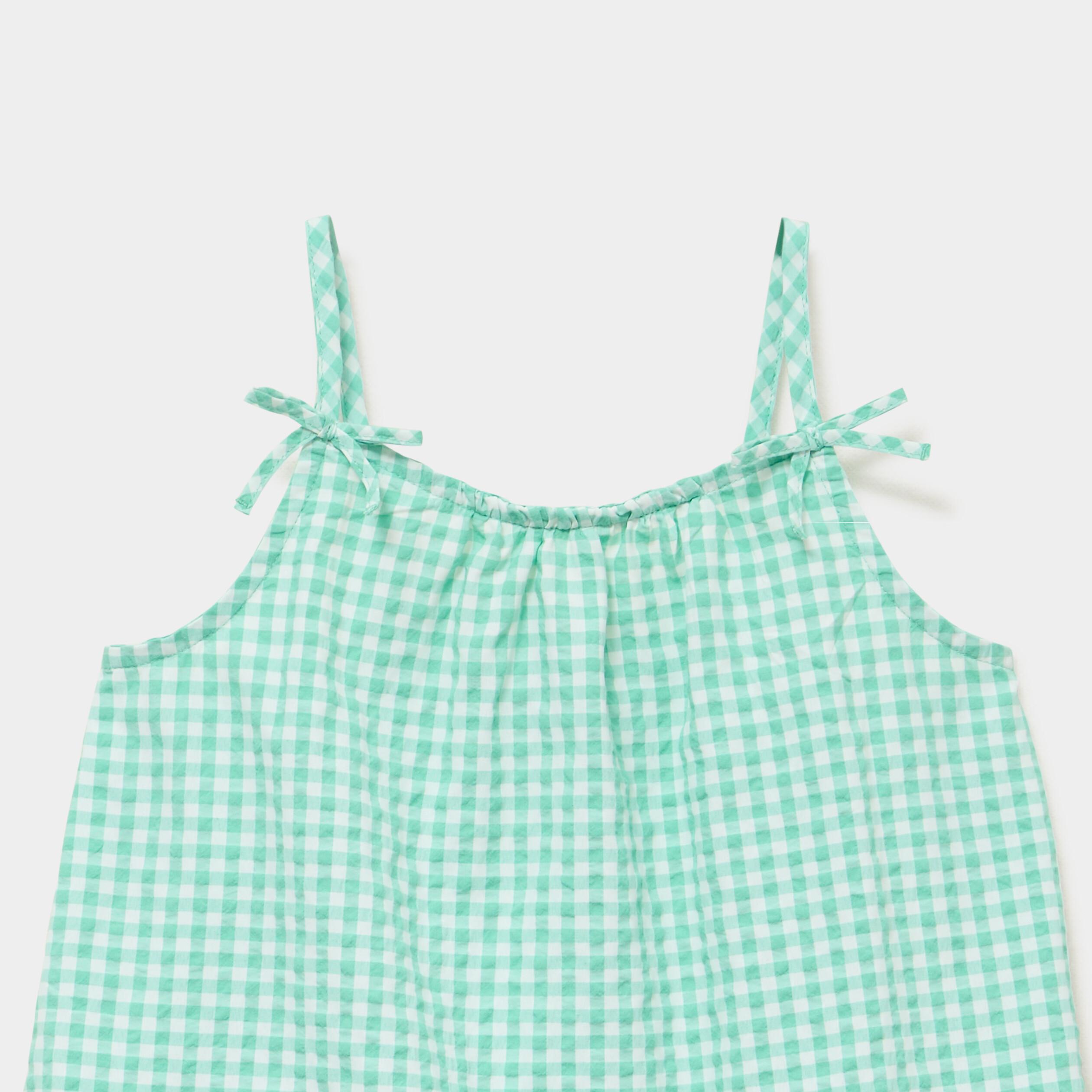 Robe courte &agrave; bretelles et volants vert fille