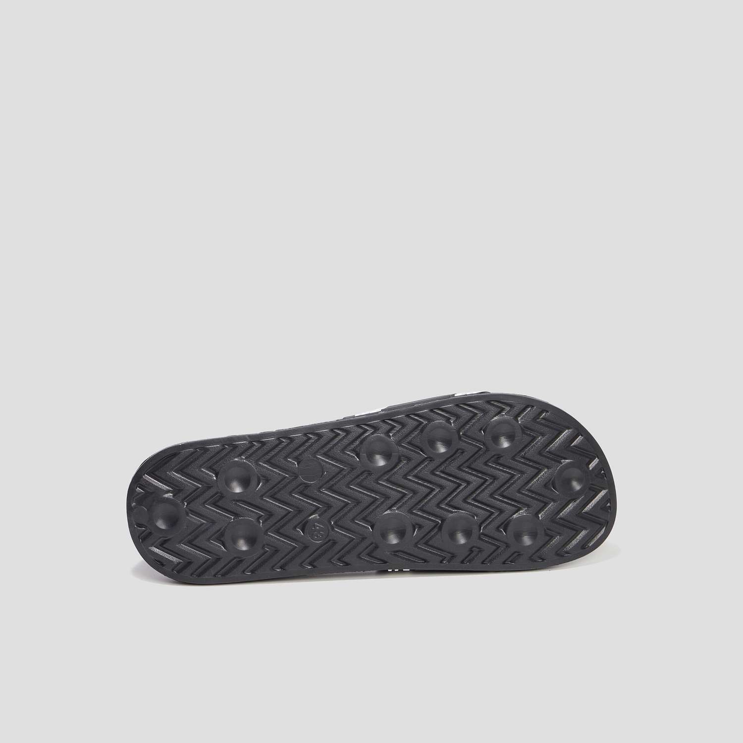 Mules plates noir homme