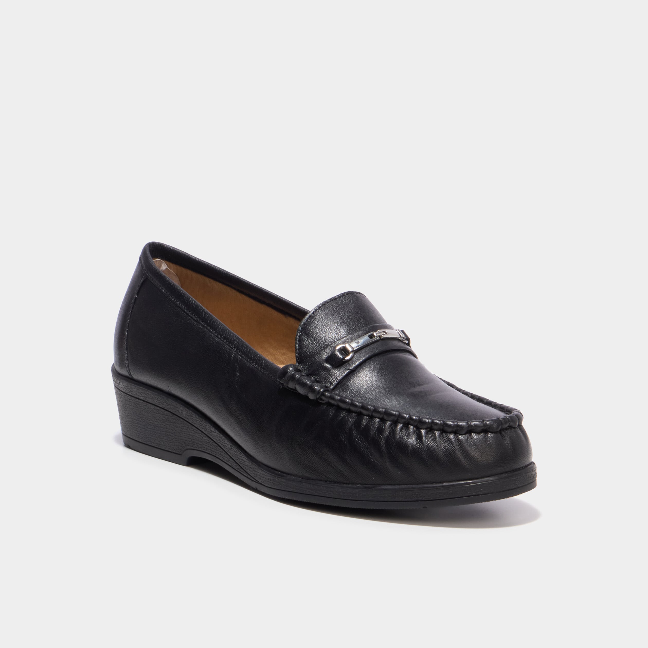 Mocassins confort pied large en cuir noir femme