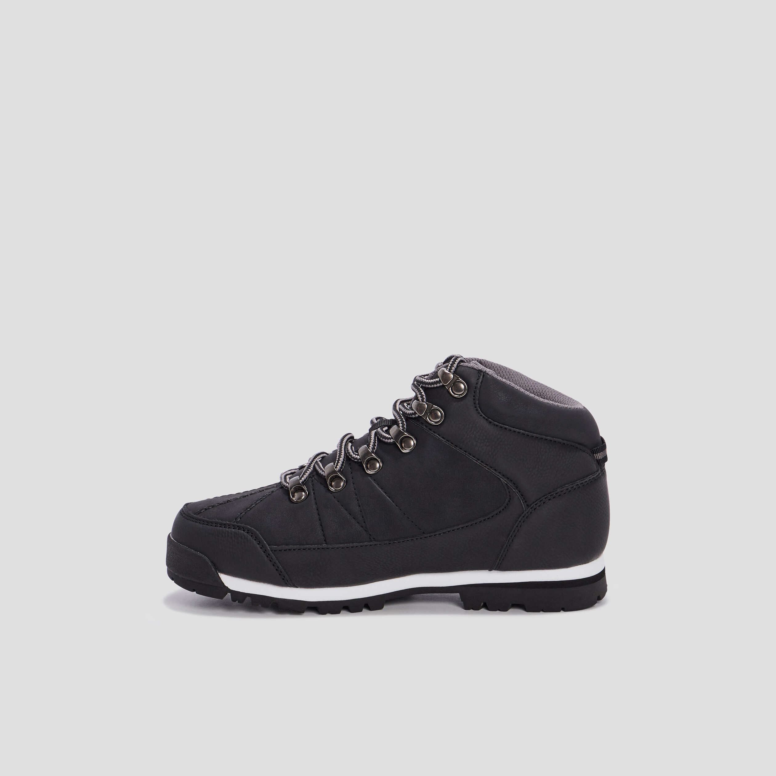 bottines crantees liberto noir garcon Bottines crantées Liberto noir garçon