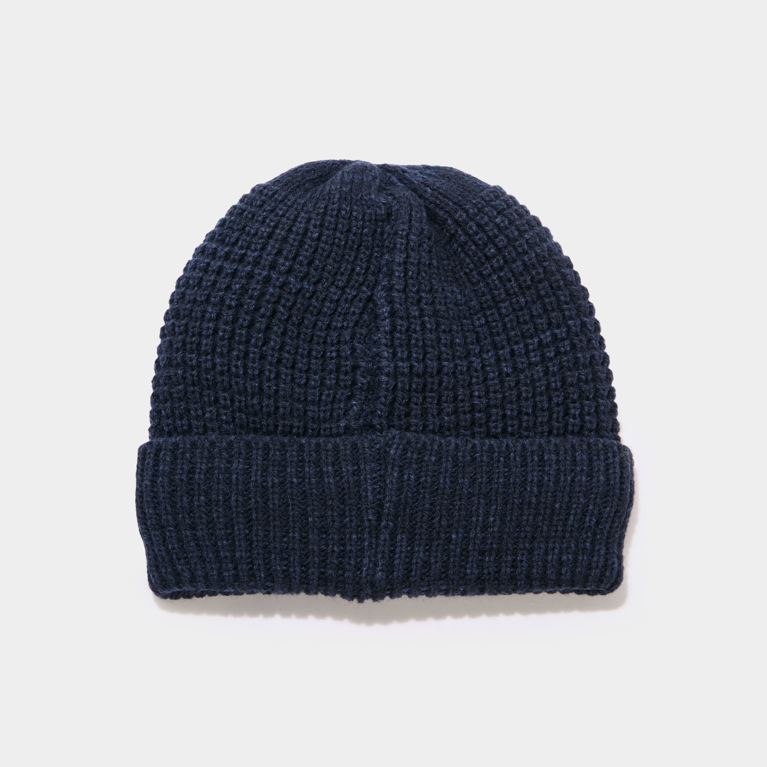 Bonnet tricot&eacute; bleu marine gar&ccedil;on