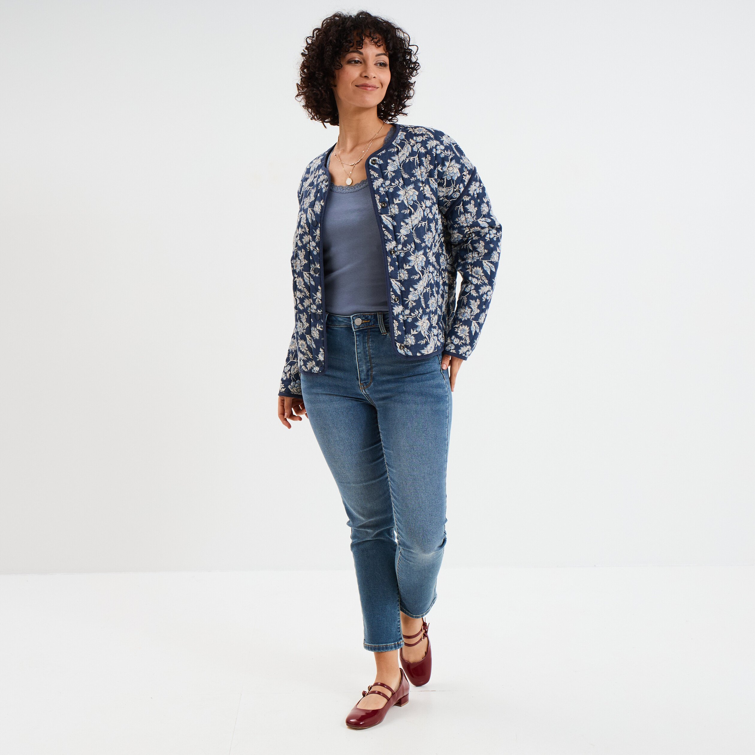 debardeur coton bords dentelle bleu gris femme Débardeur coton bords dentelle bleu gris femme