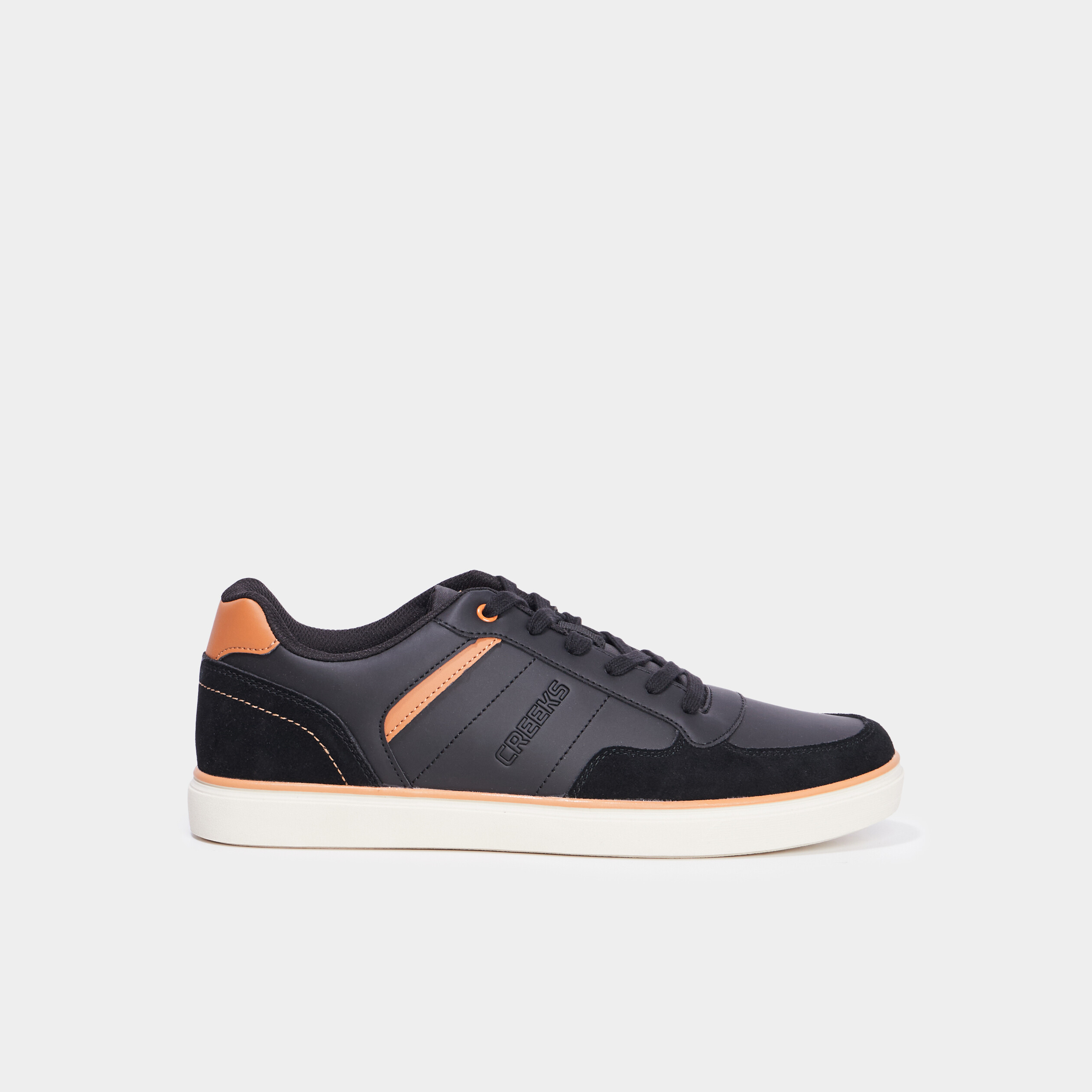 Baskets &agrave; lacets noir homme