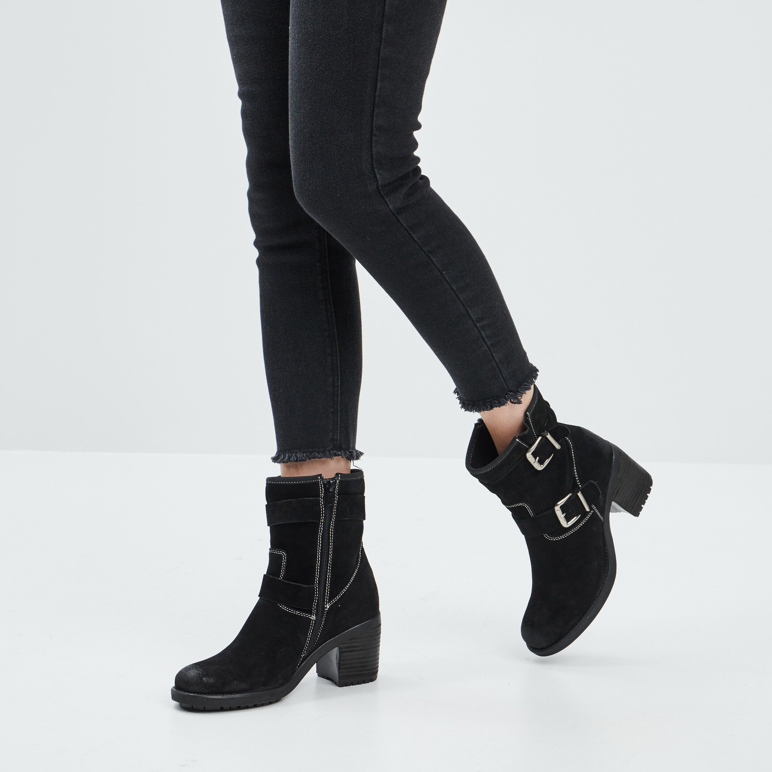 bottes en cuir a talons noir femme Bottes en cuir à talons noir femme
