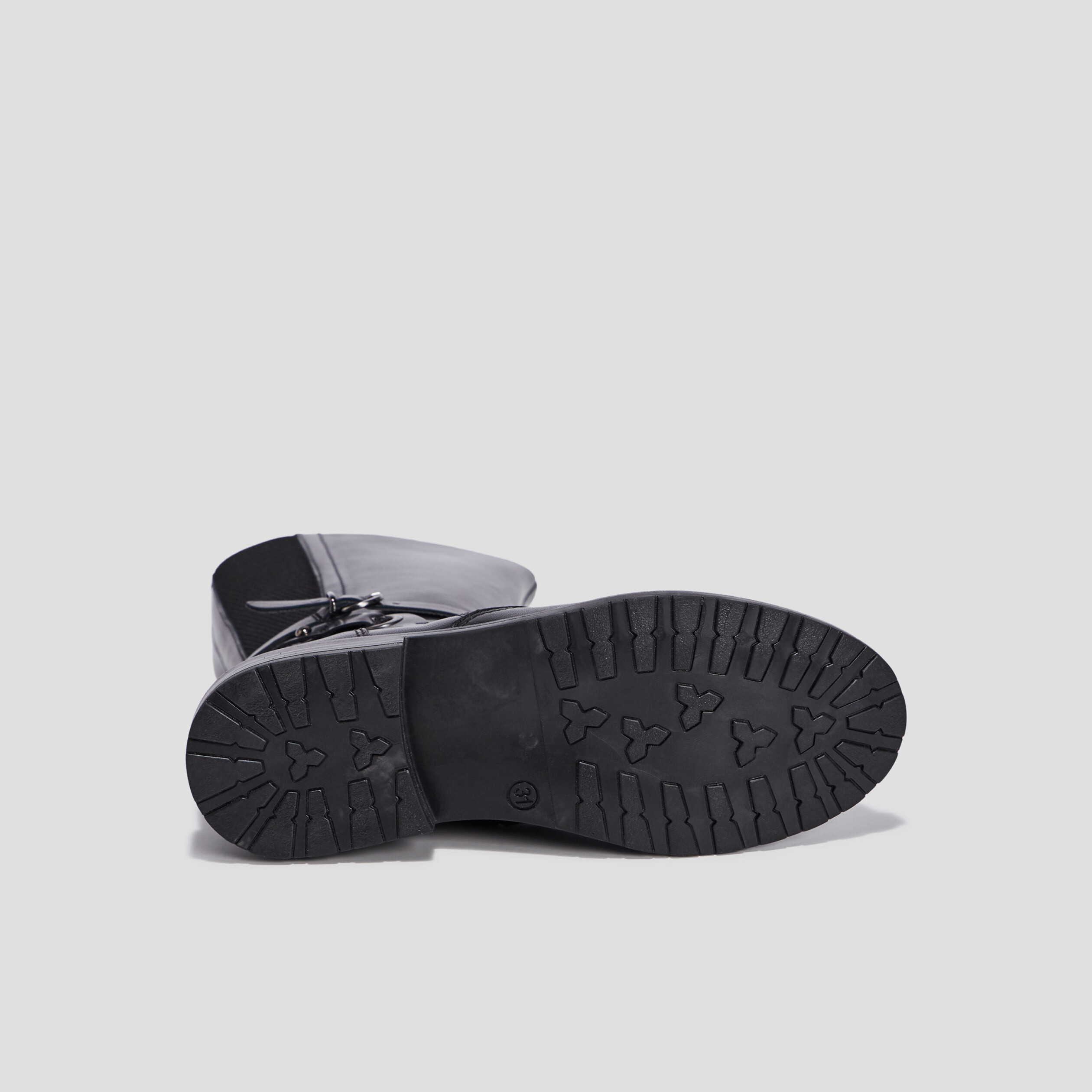 Bottes en cuir noir fille
