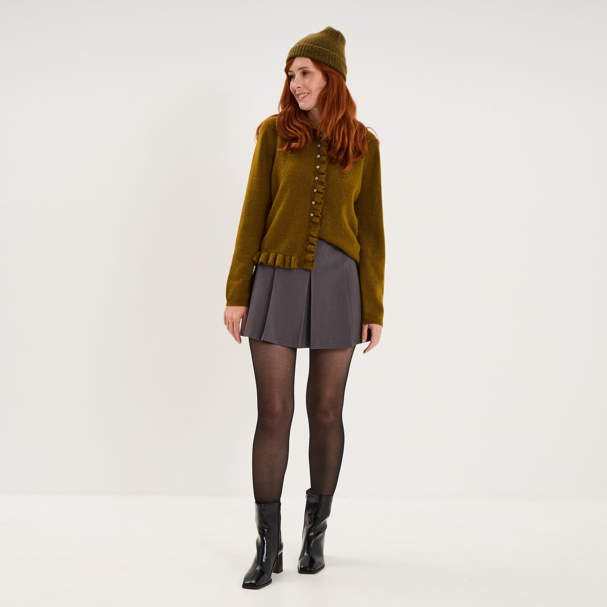 Jupe-short pliss&eacute;e boutons dor&eacute;s gris fonc&eacute; femme