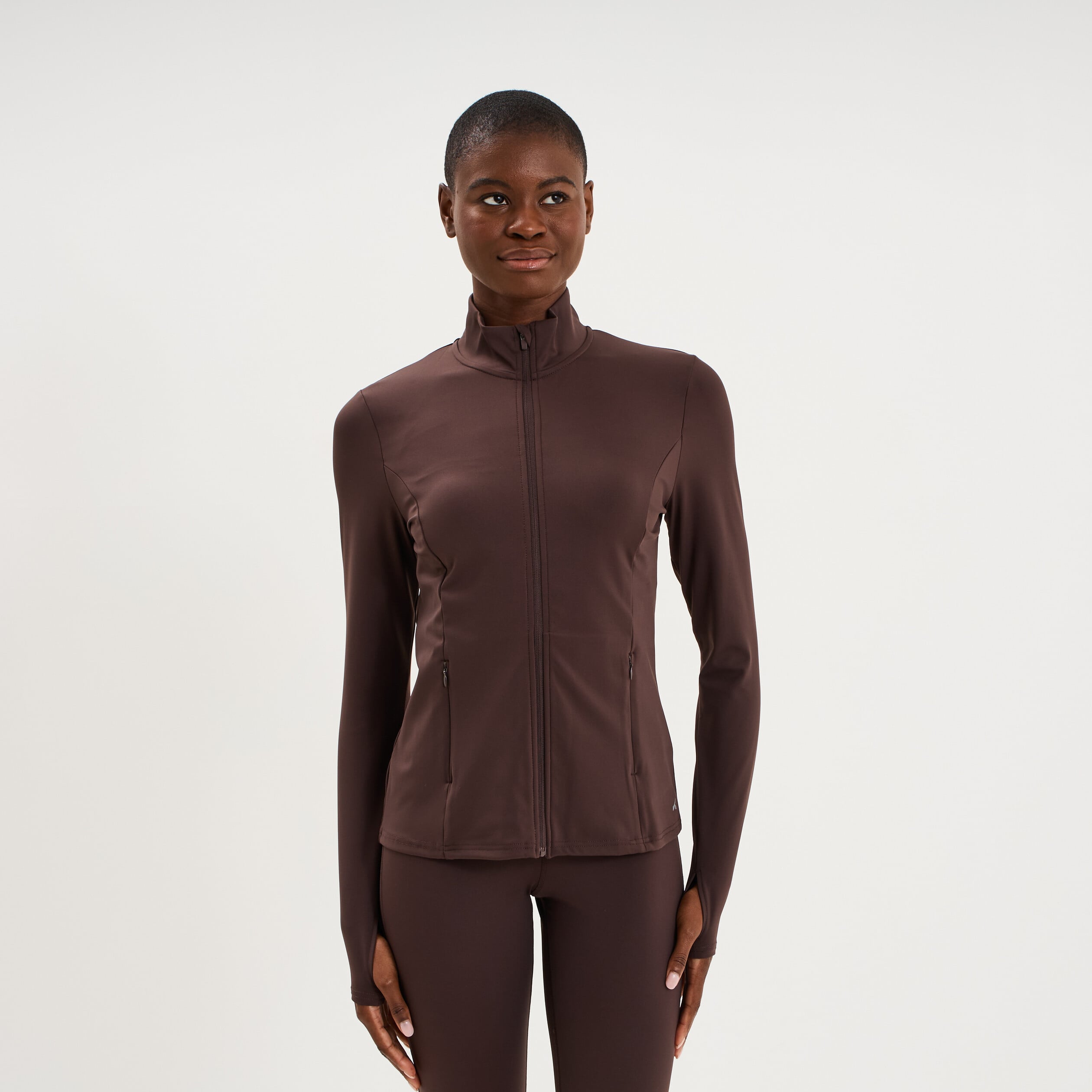 Veste de sport ajust&eacute;e avec fermeture marron fonc&eacute; femme