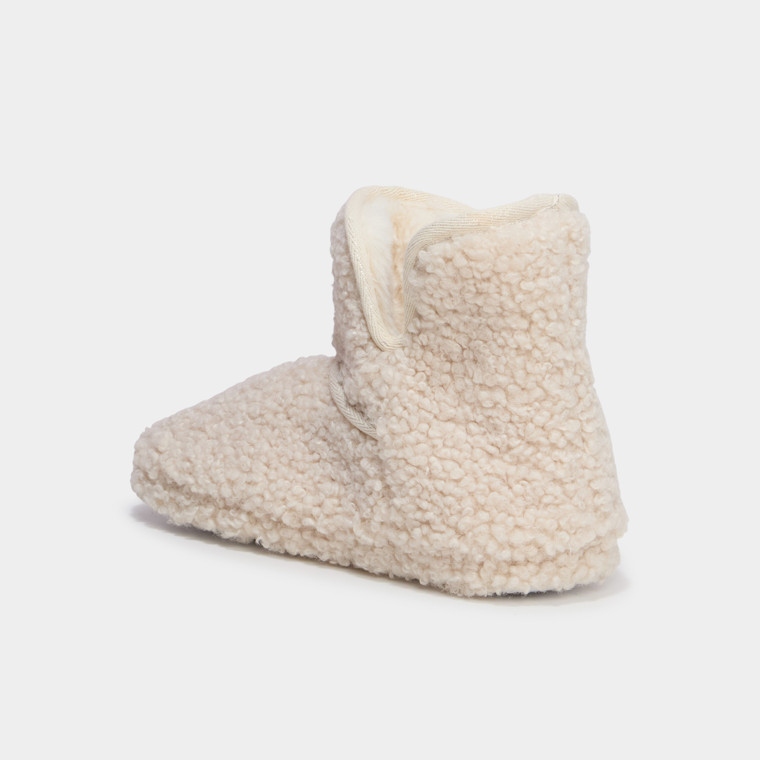 Chaussons boots effet bouclette sable femme