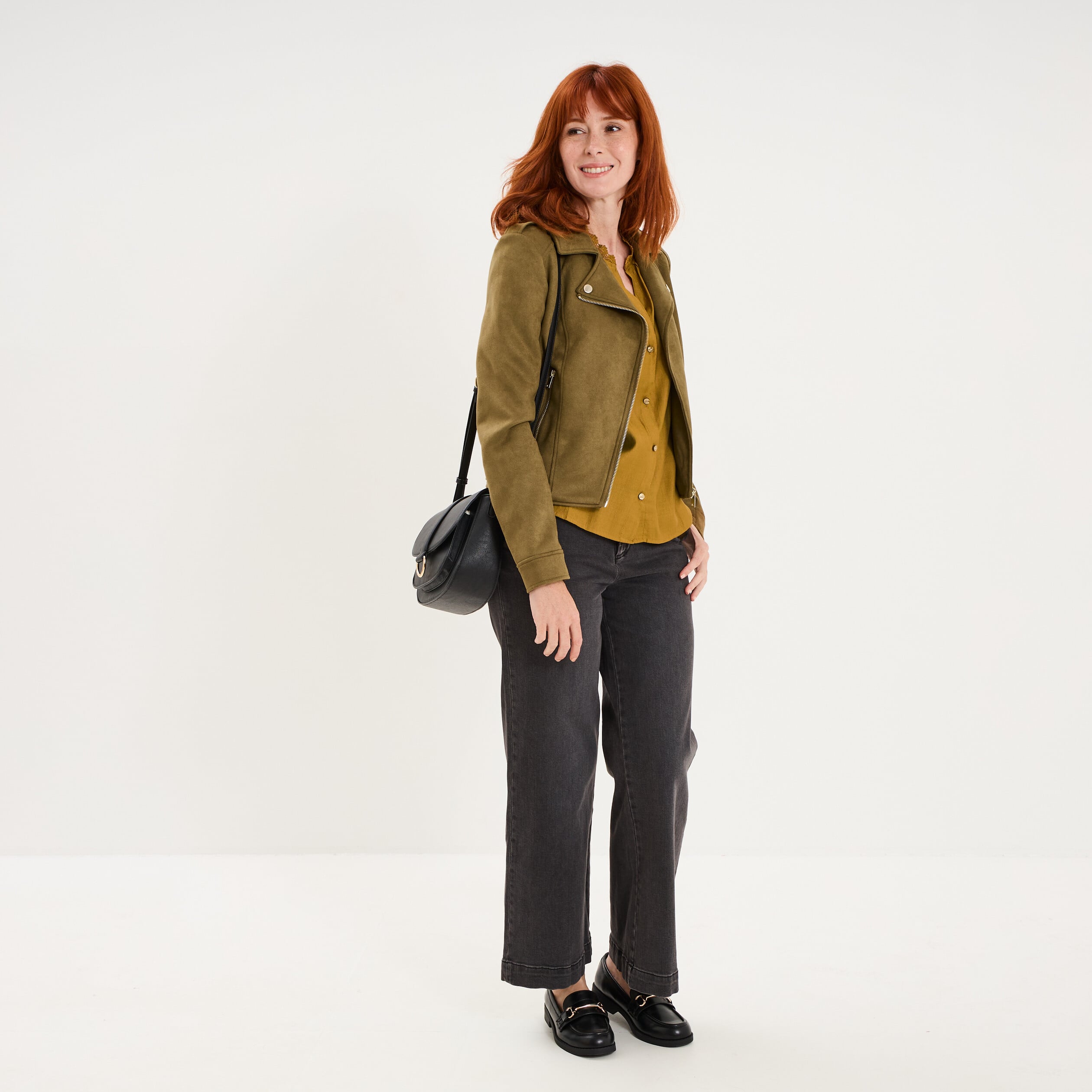 Veste biker en su&eacute;dine ajust&eacute;e vert kaki femme