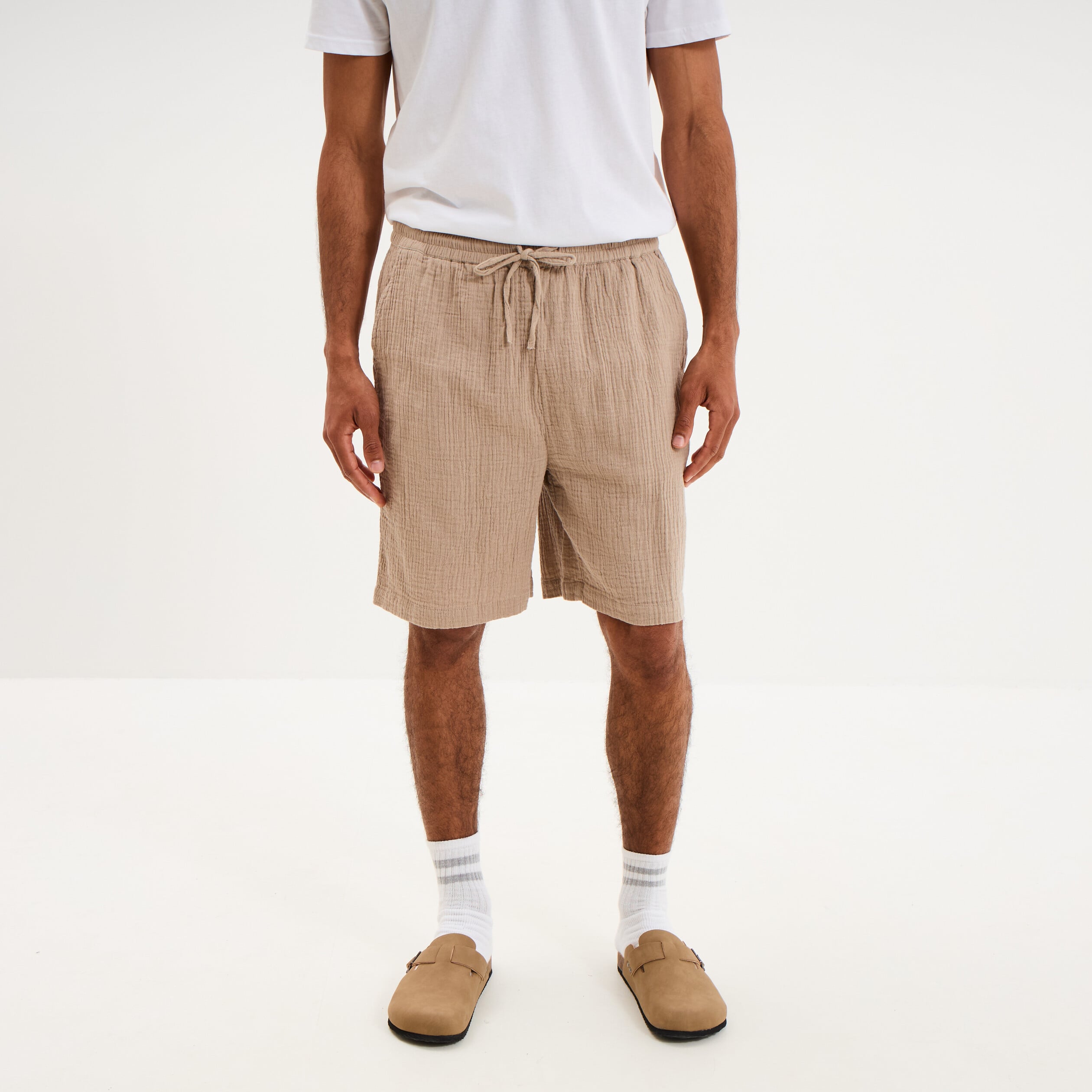 Short chino droit gaze de coton taupe homme