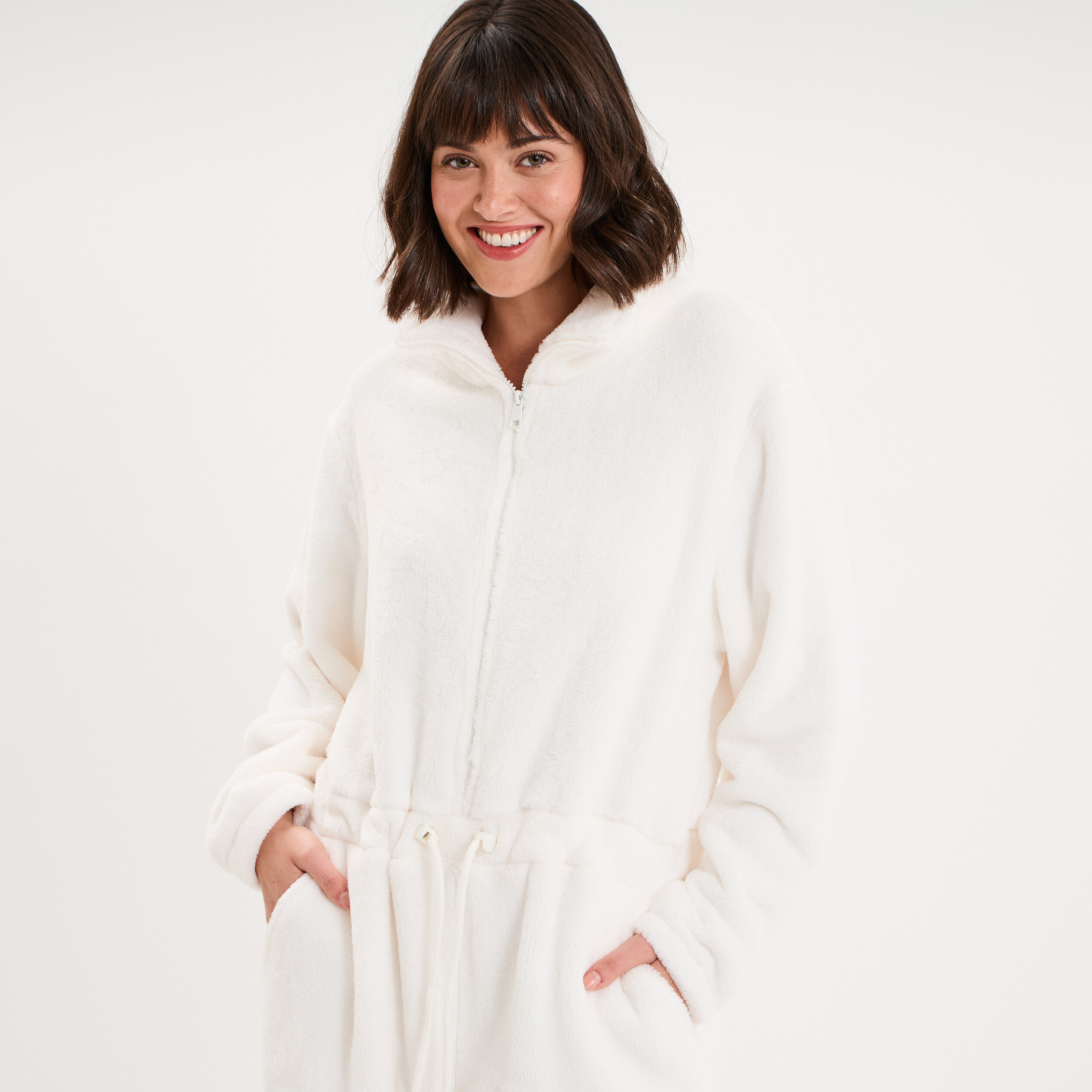 Combinaison polaire zipp&eacute;e &agrave; capuche blanc femme