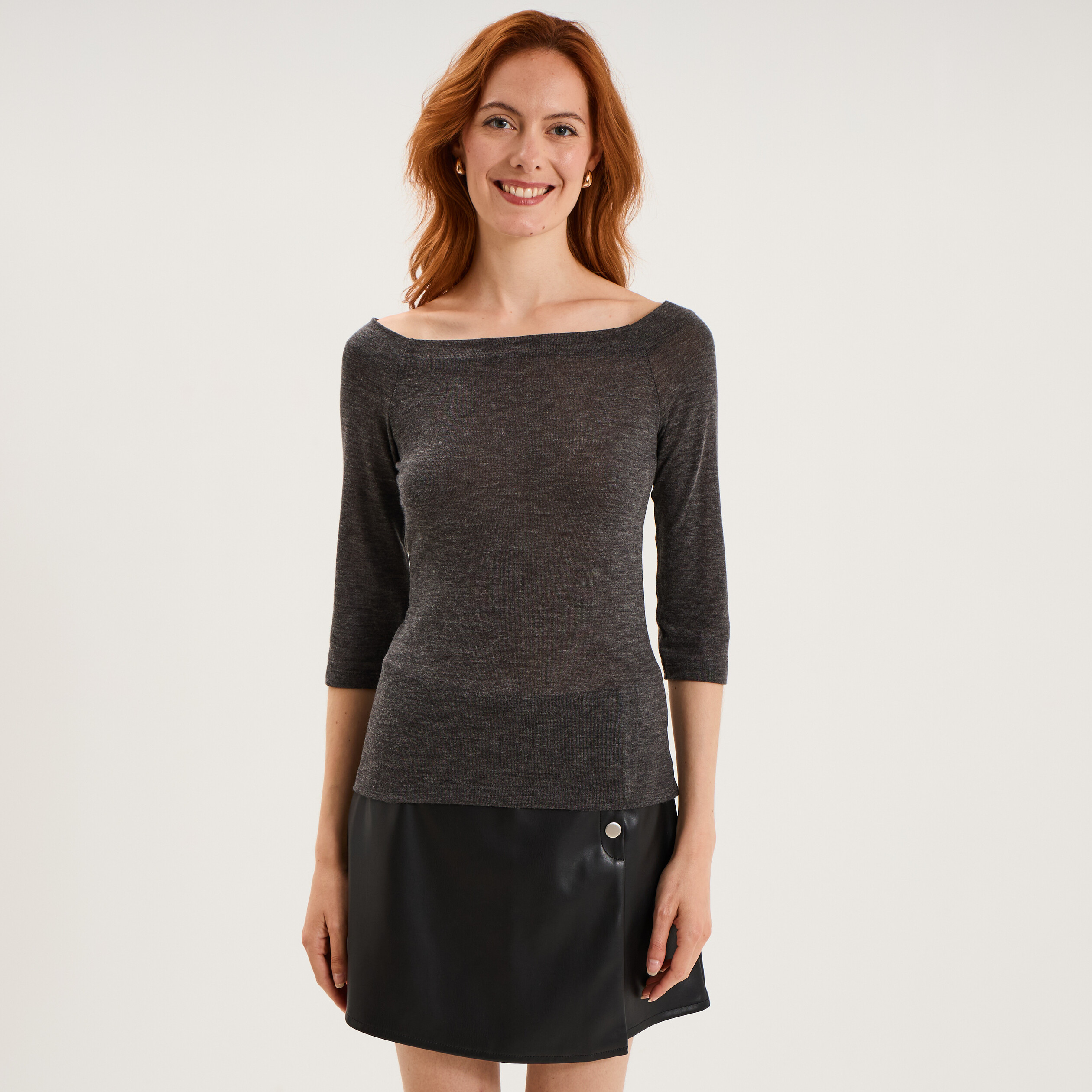 T-shirt cintr&eacute; col bardot manches 3/4 gris fonc&eacute; femme