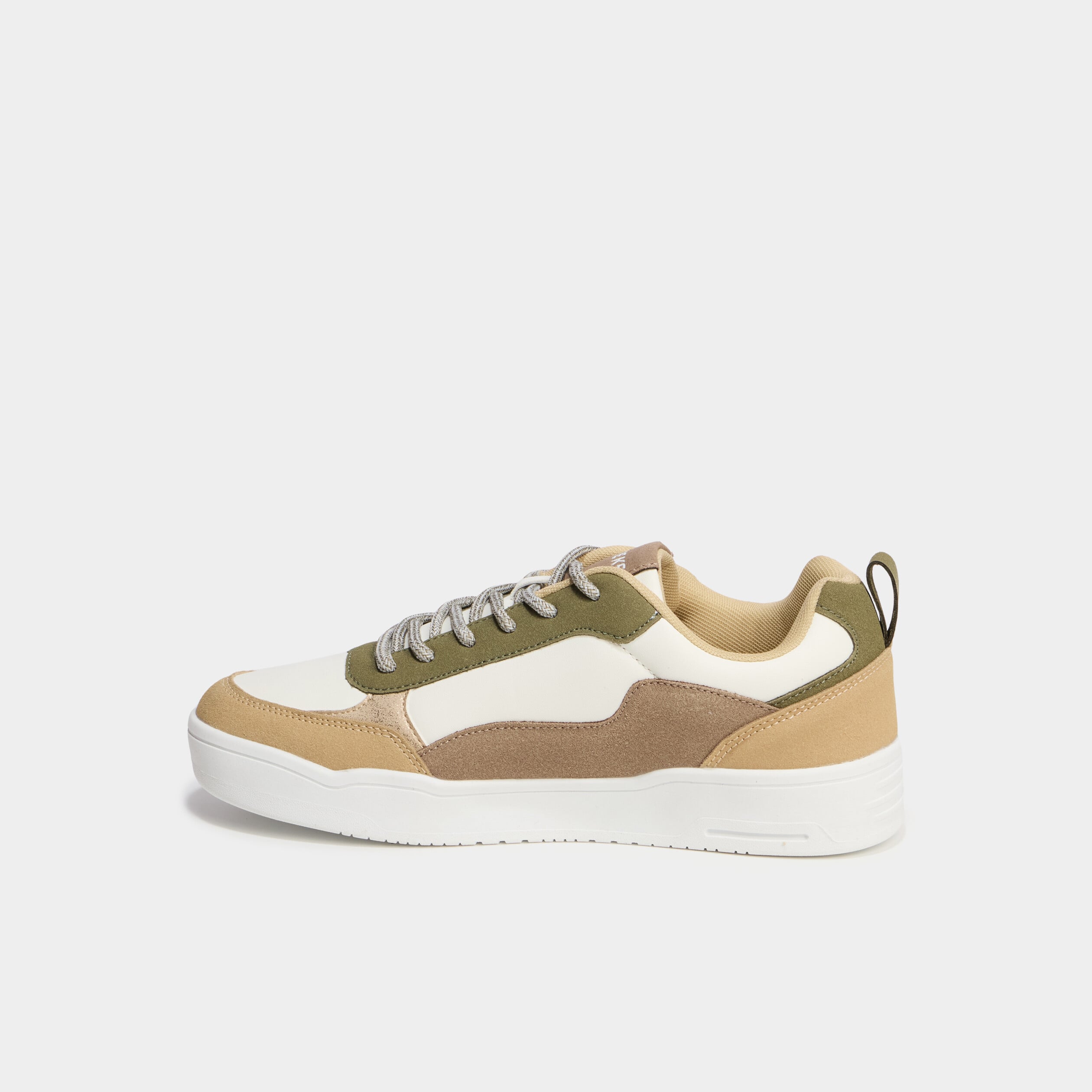 Baskets &agrave; lacets vert kaki femme