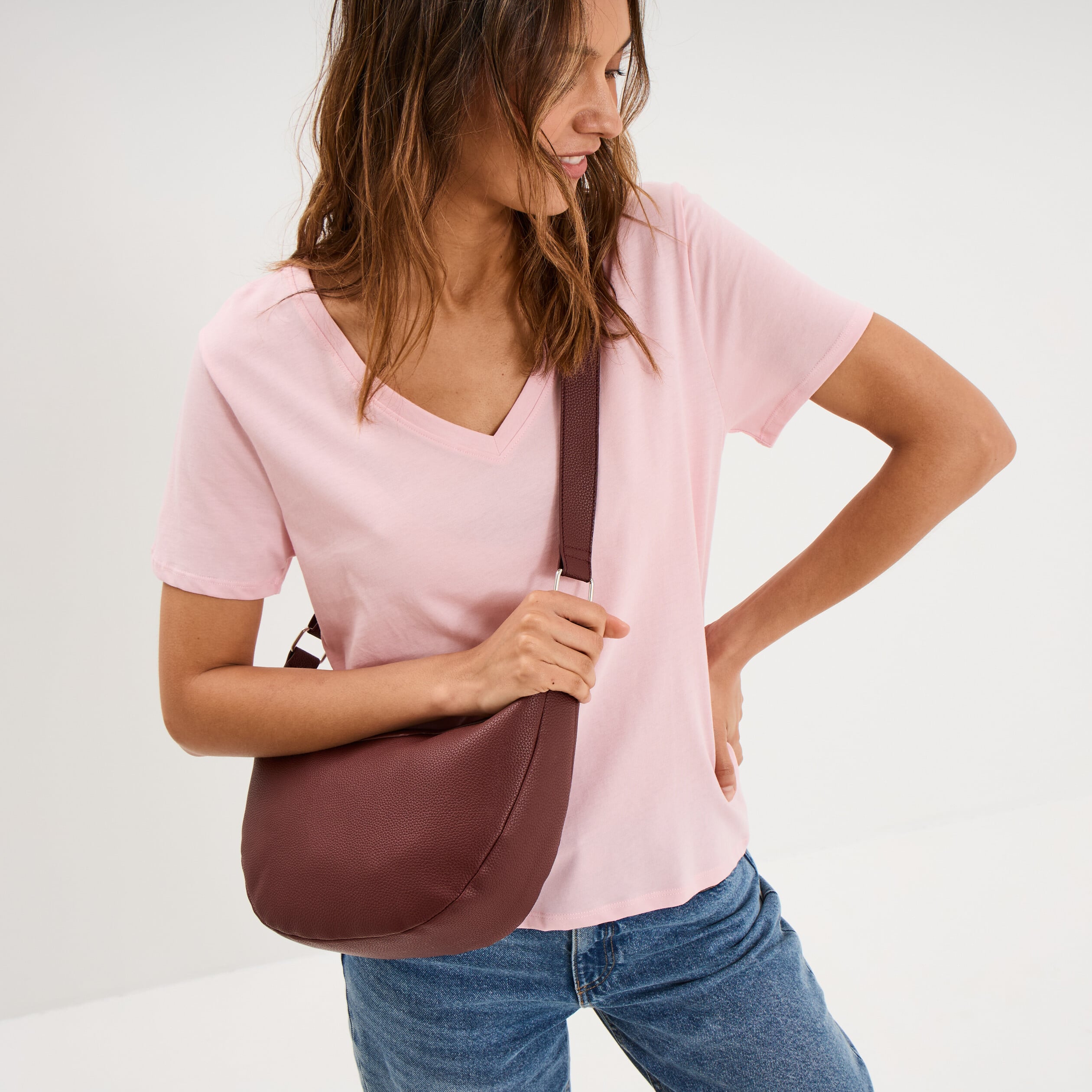 Sac banane zipp&eacute;e bordeaux femme
