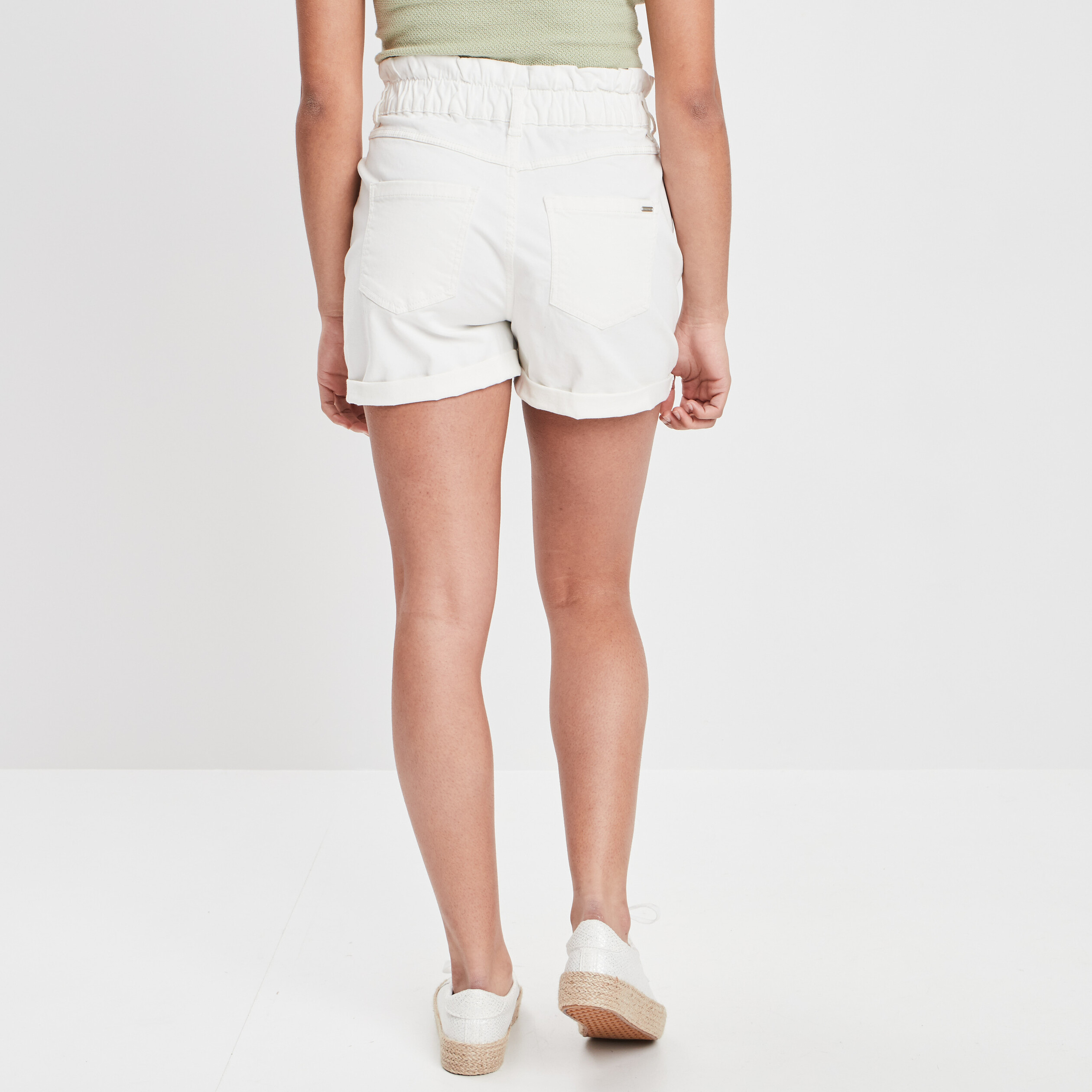 Short droit taille haute élastiquée ivoire femme