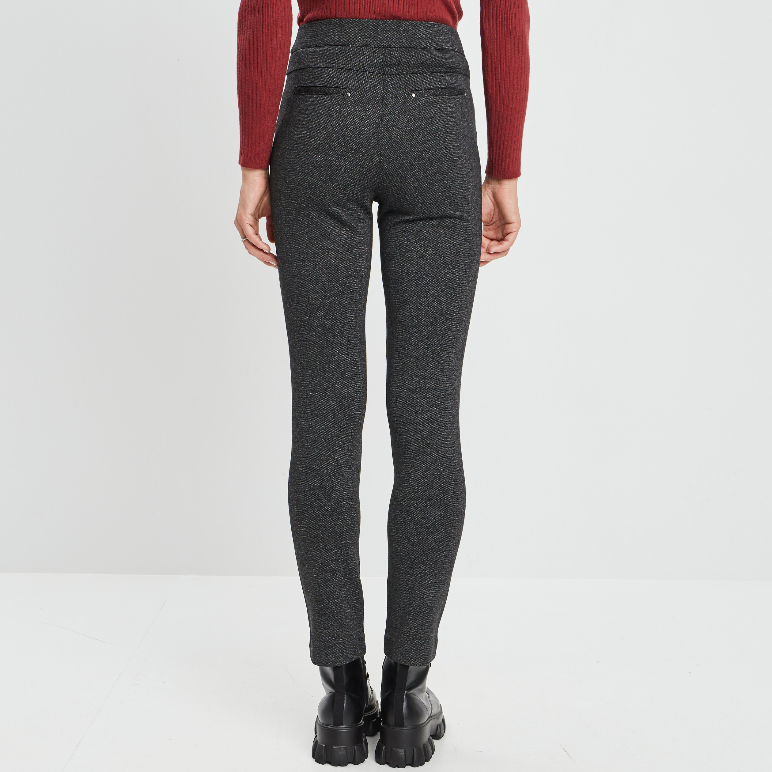 pantalon slim ajuste 78eme gris fonce femme Pantalon slim ajusté 7/8ème gris fonce femme