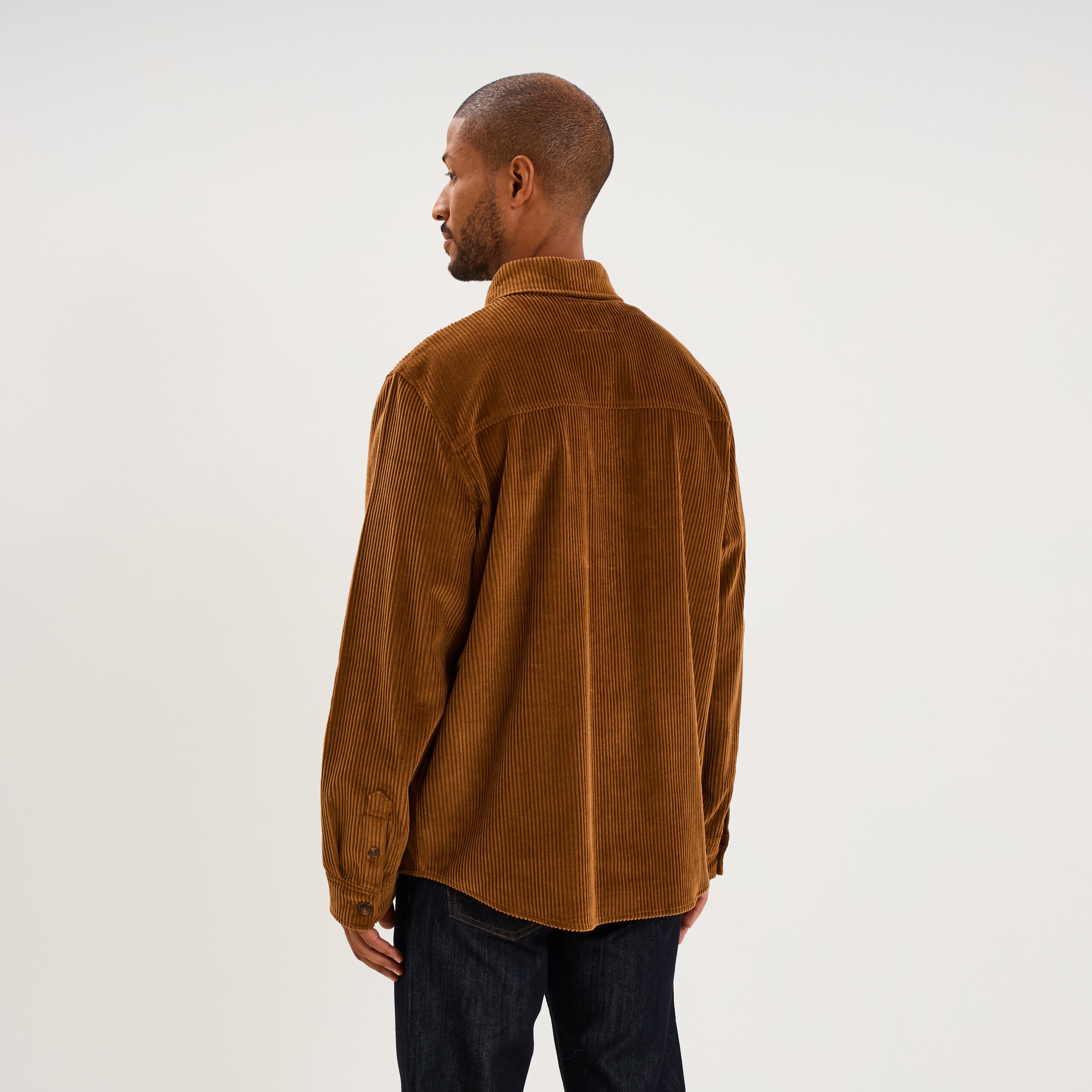 Surchemise droite velours c&ocirc;tel&eacute; coton marron homme