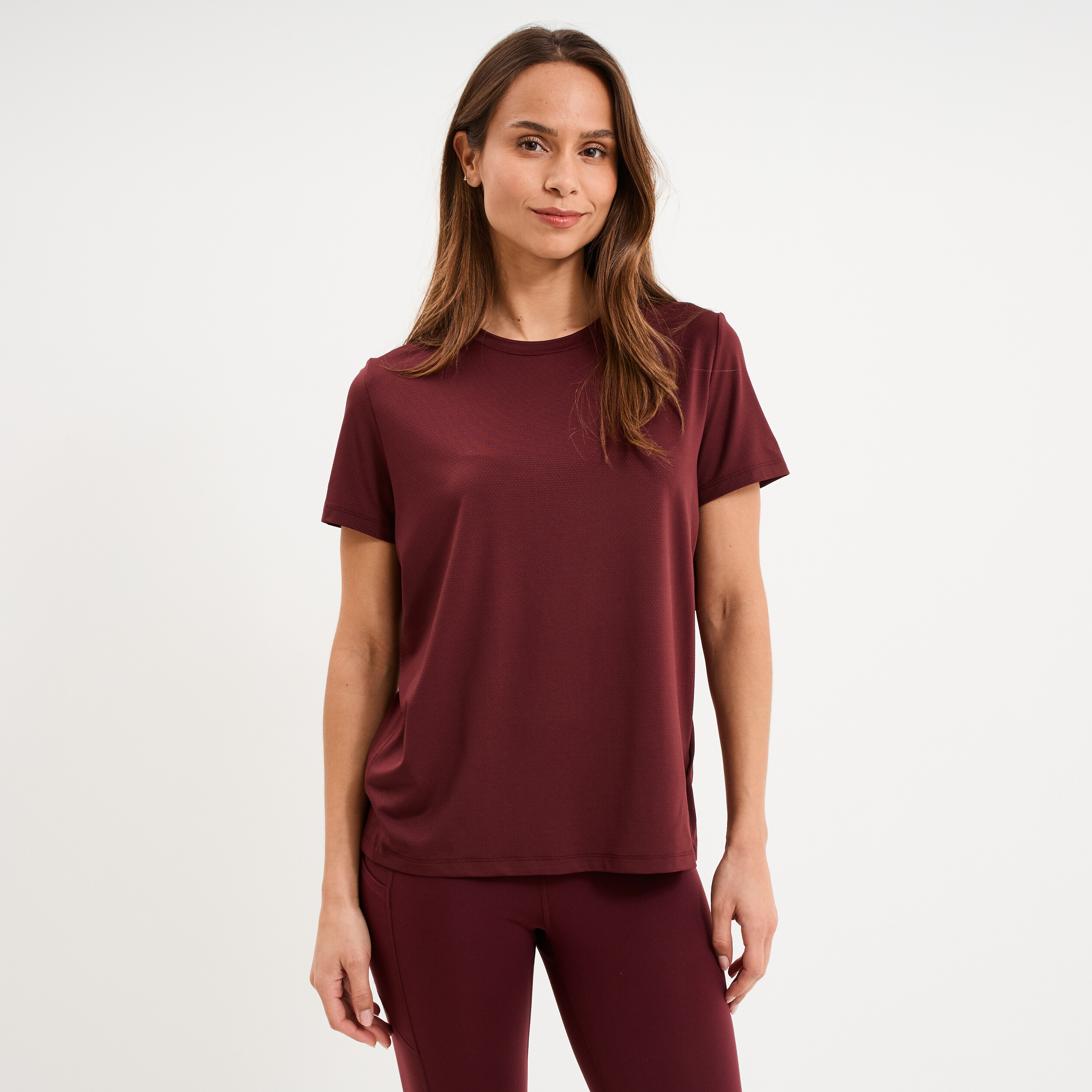 T-shirt de sport droit manches courtes violet fonc&eacute; femme