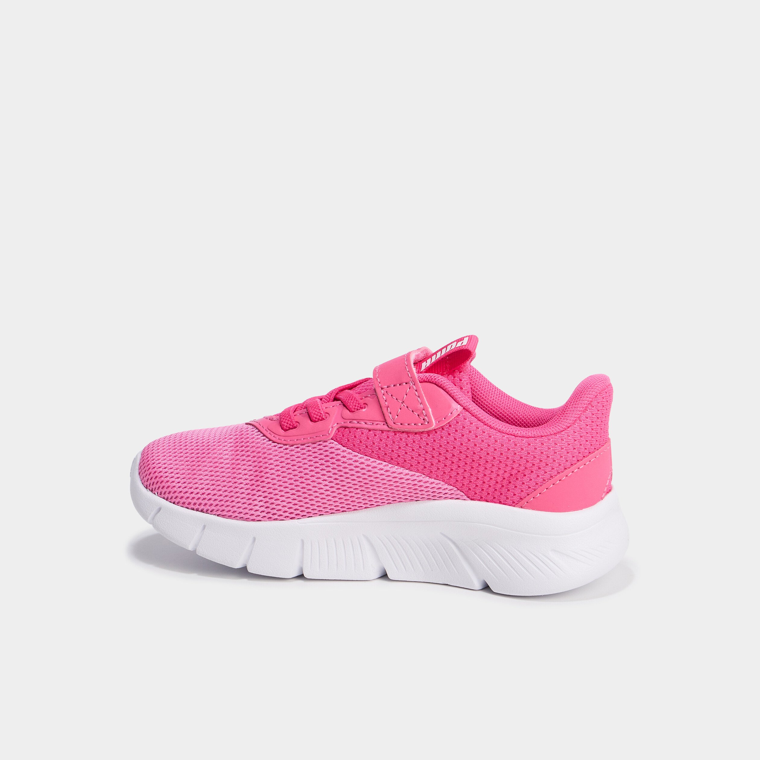 baskets running scratchs puma flexfocus rose fluo fille Baskets running scratchs Puma Flexfocus rose fluo fille