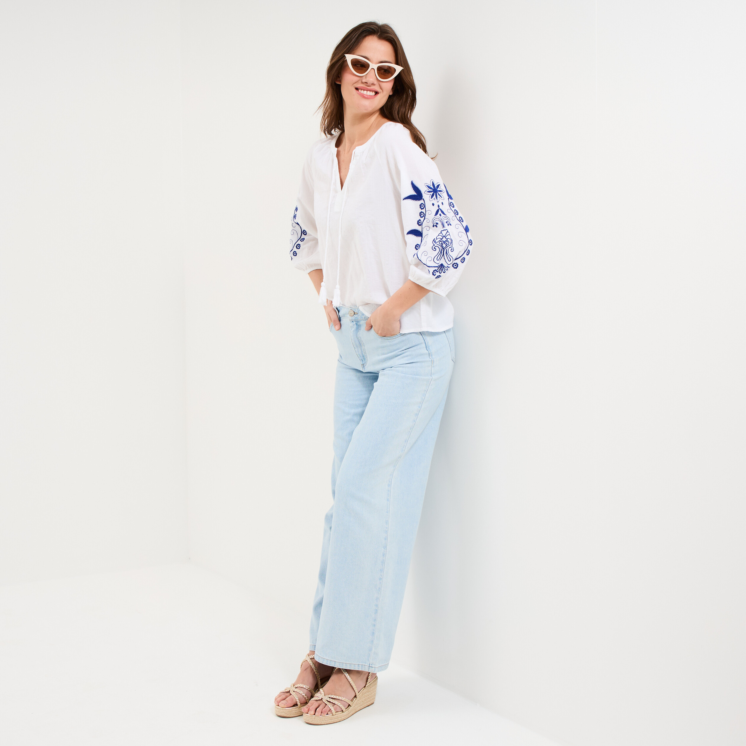 Blouse oversize manches brod&eacute;es coton blanc femme