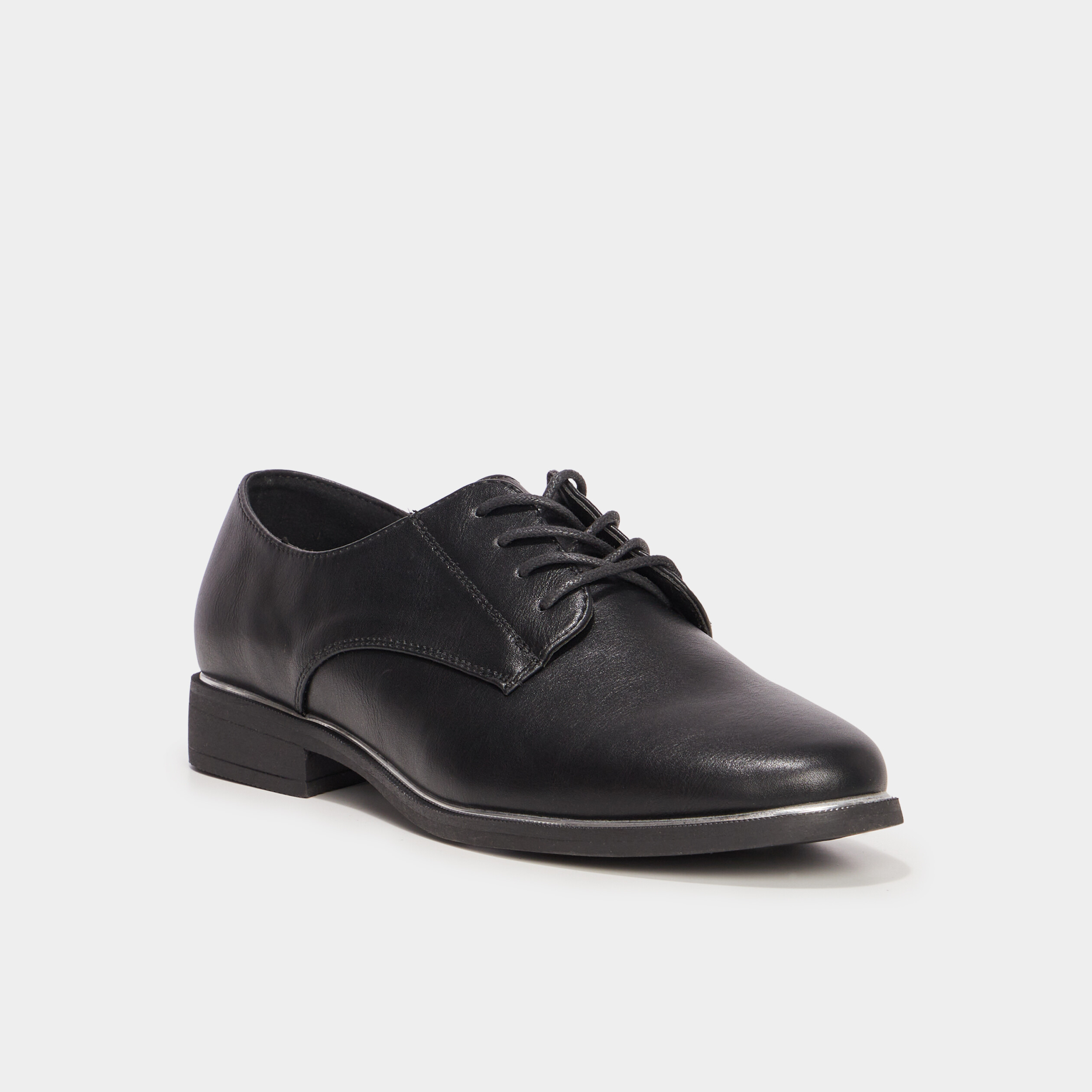Derbies liser&eacute;s m&eacute;tallis&eacute;s talon plat noir femme