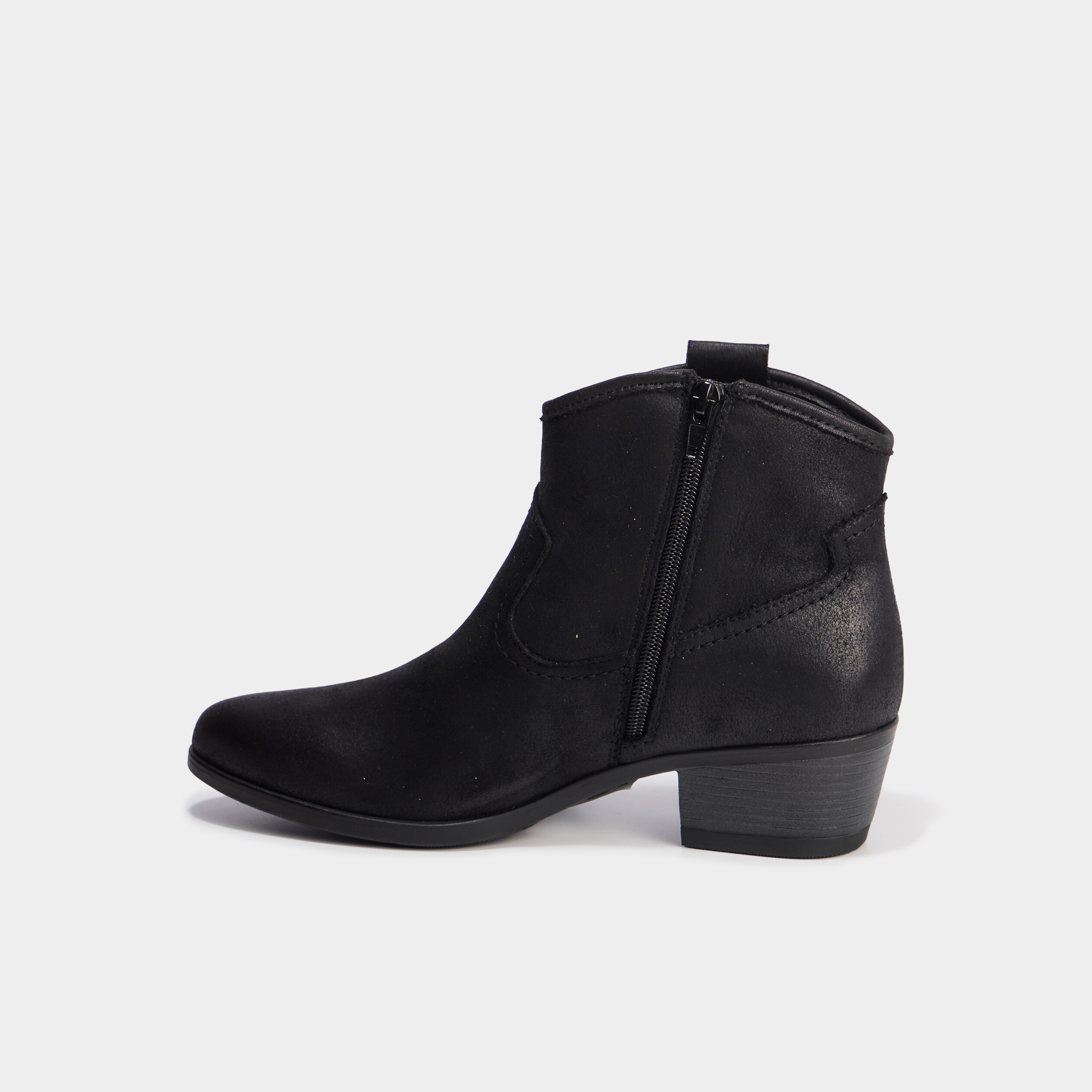 Boots esprit western &agrave; talons noir femme