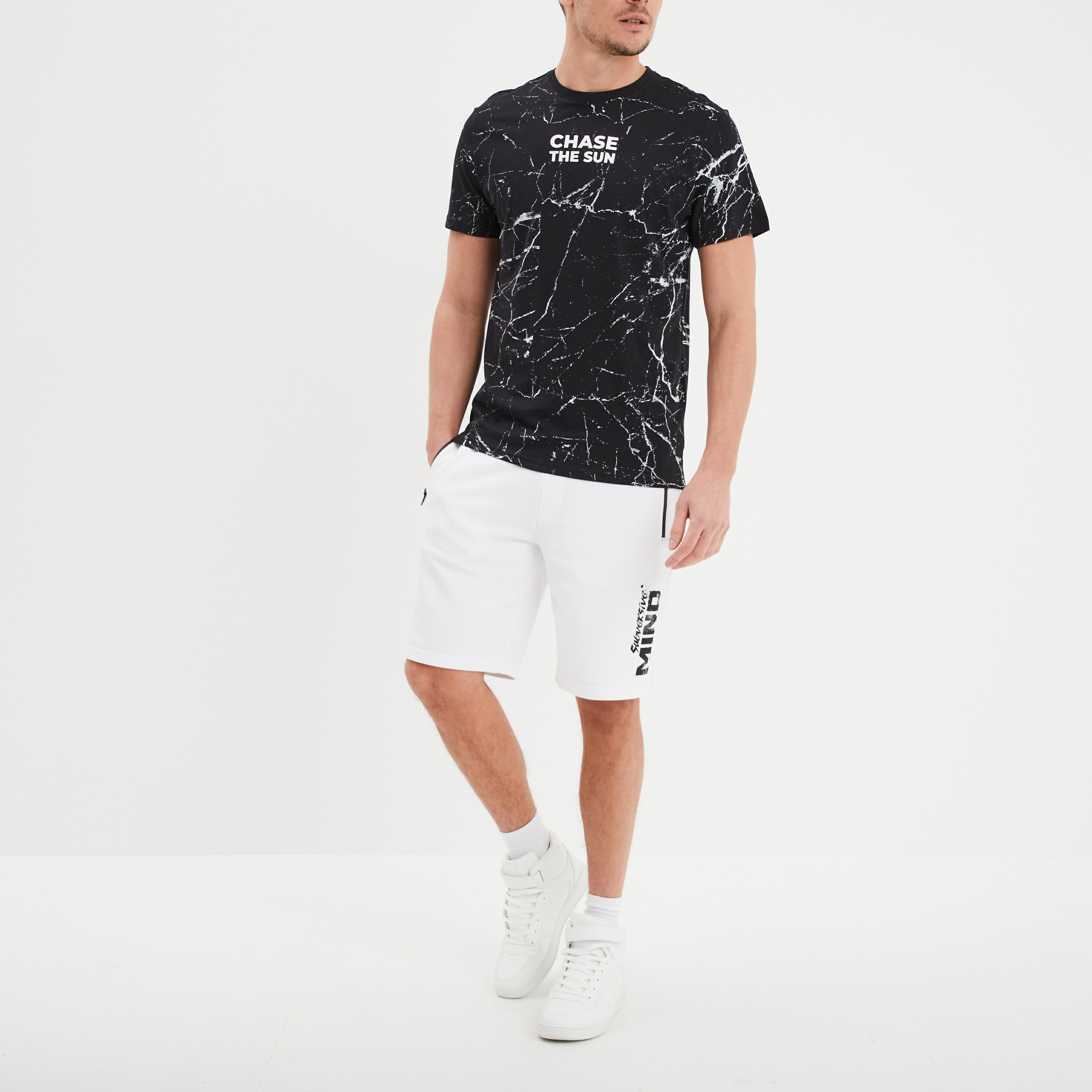 t shirt col rond manches courtes liberto noir homme T-shirt col rond manches courtes Liberto noir homme