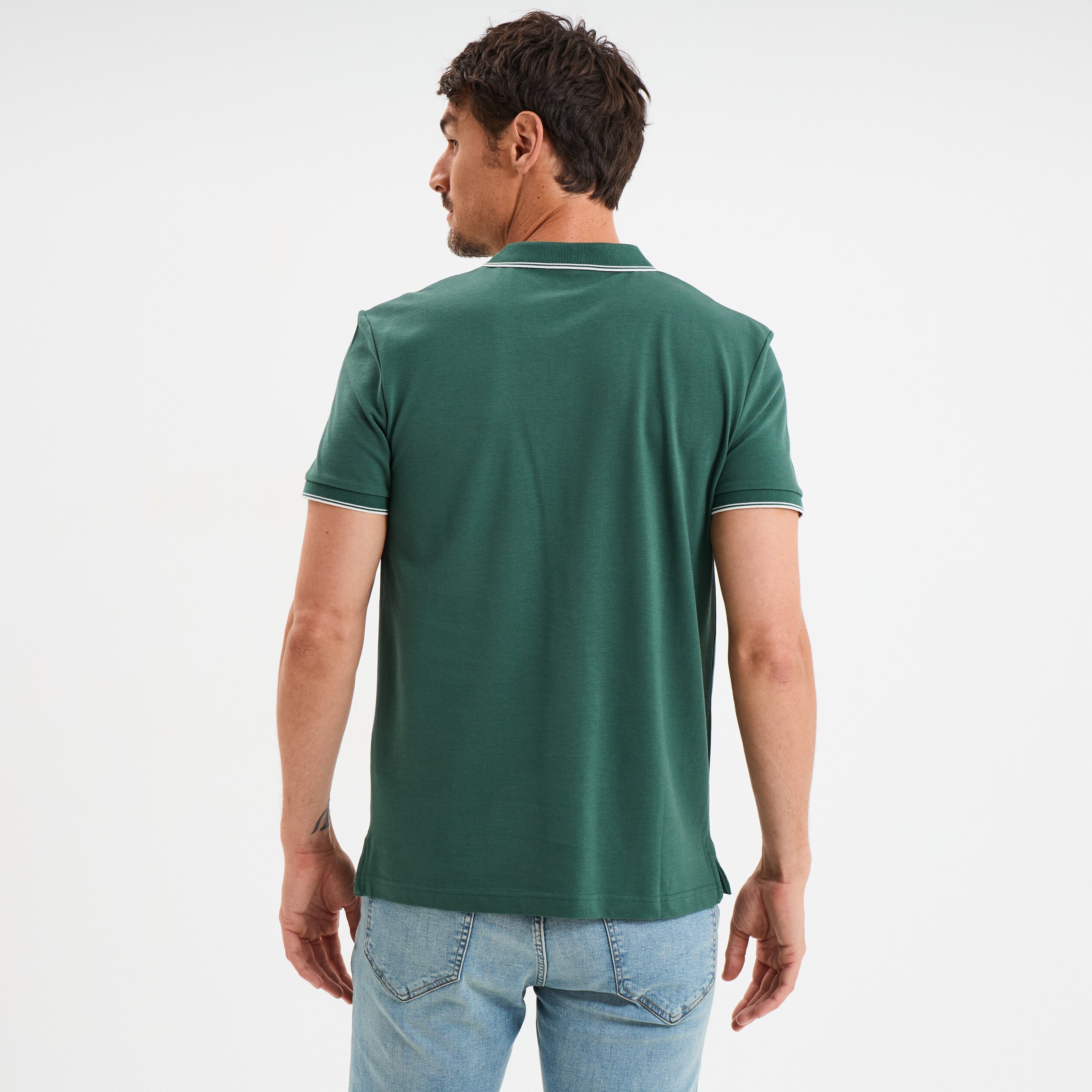 Polo manches courtes bords contrastés vert canard homme