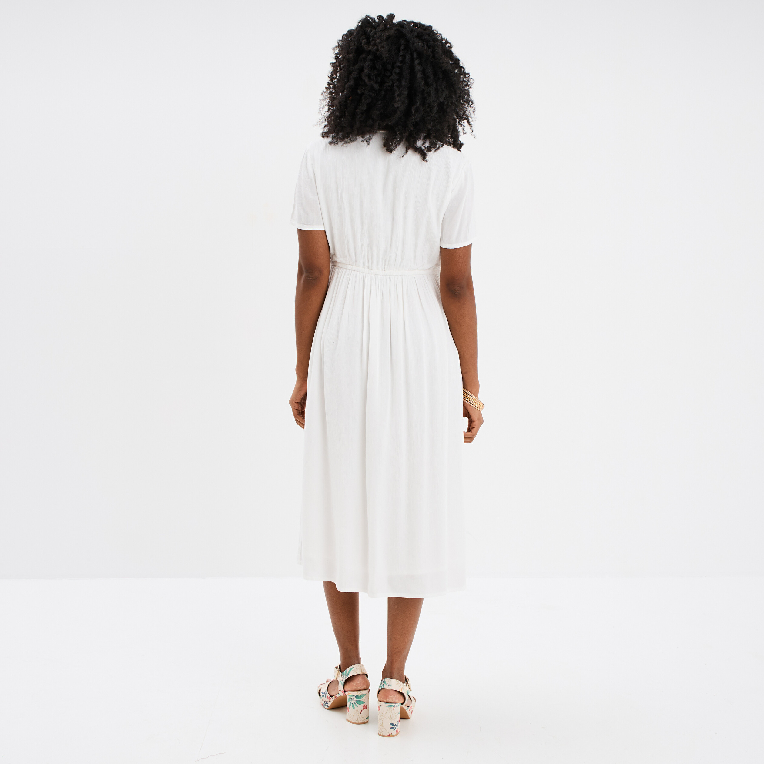 Robe longue fluide manches courtes blanc femme