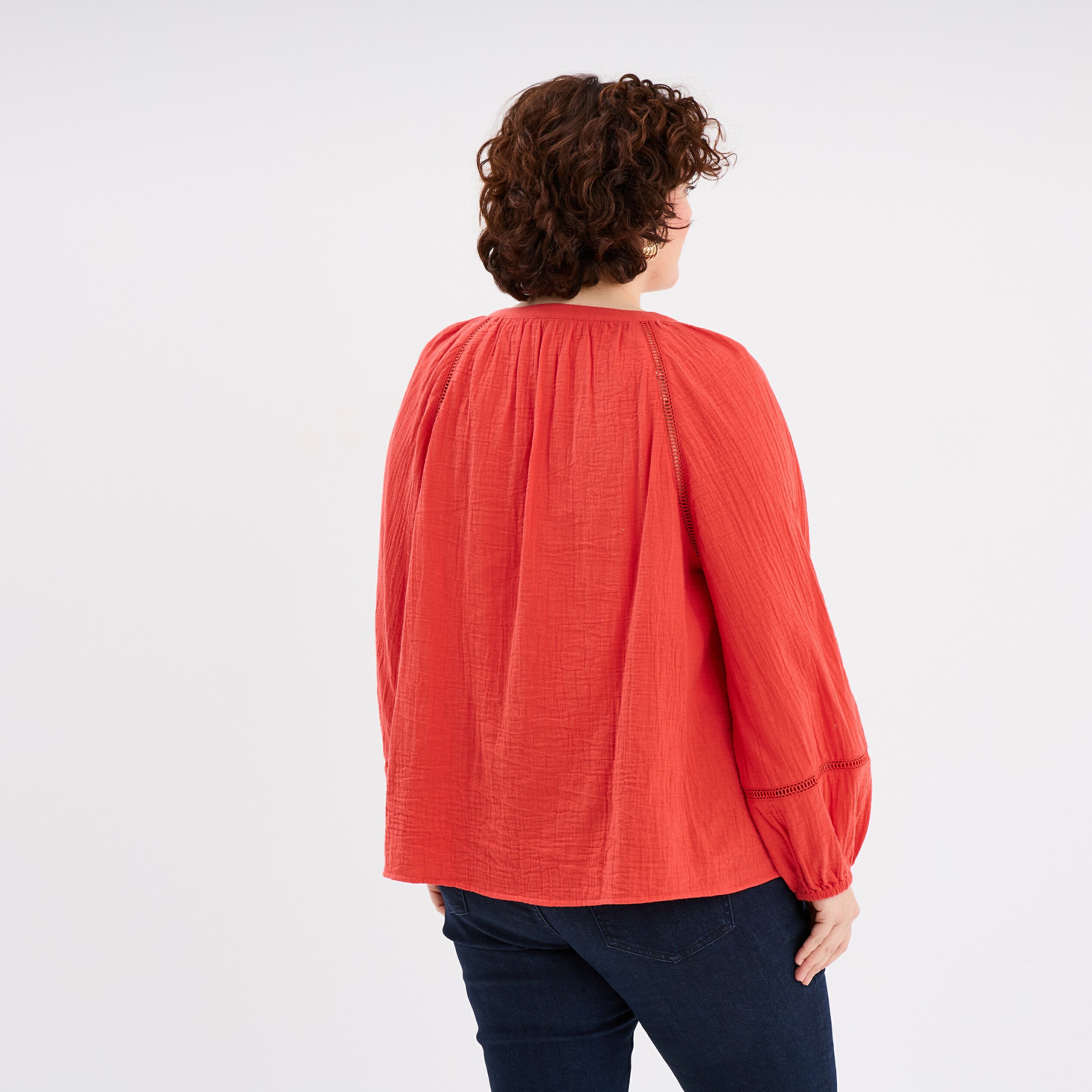 blouse manches longues gaze de coton rouge femmegt Blouse manches longues gaze de coton rouge femme grande taille