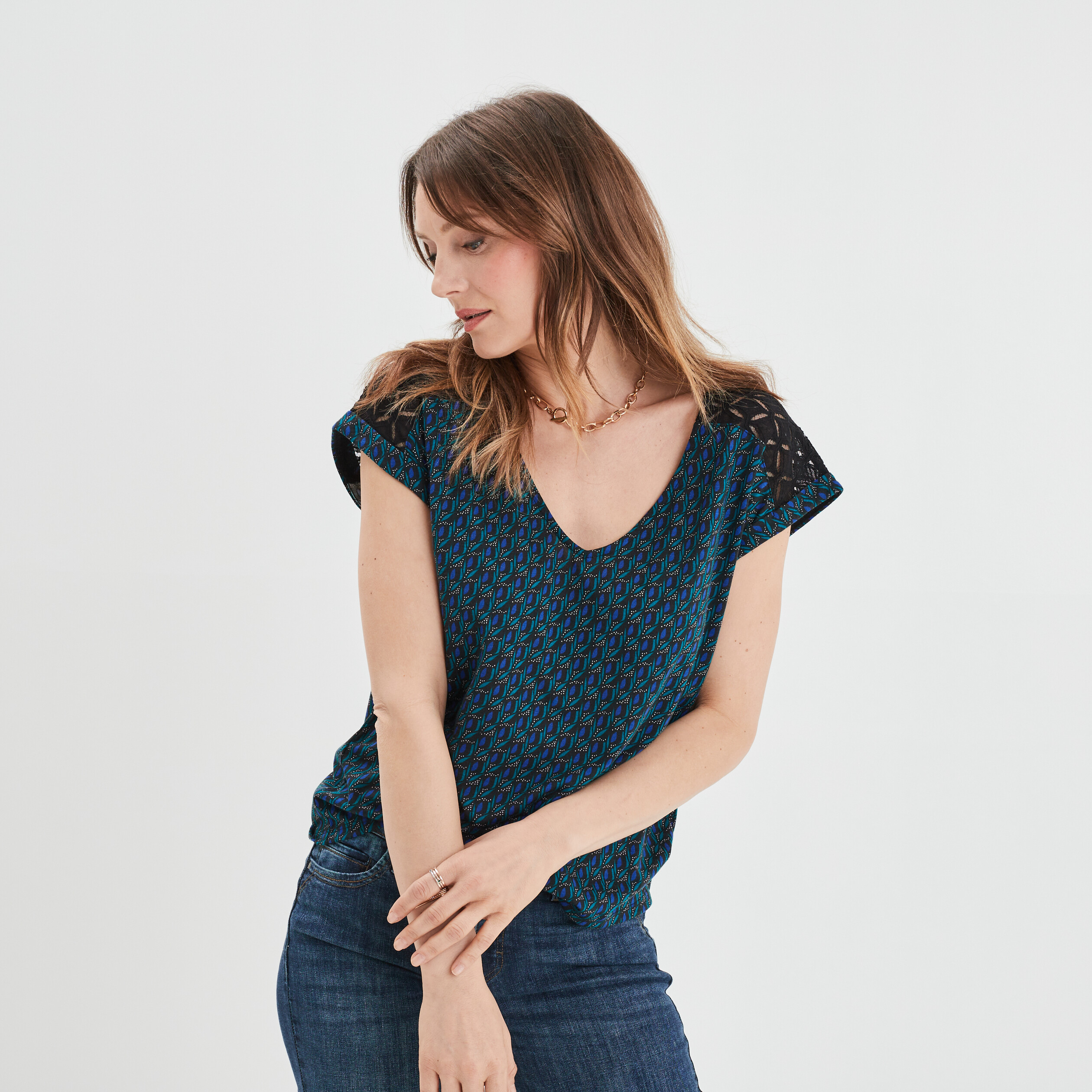 T shirt dentelle paules et dos bleu marine femme