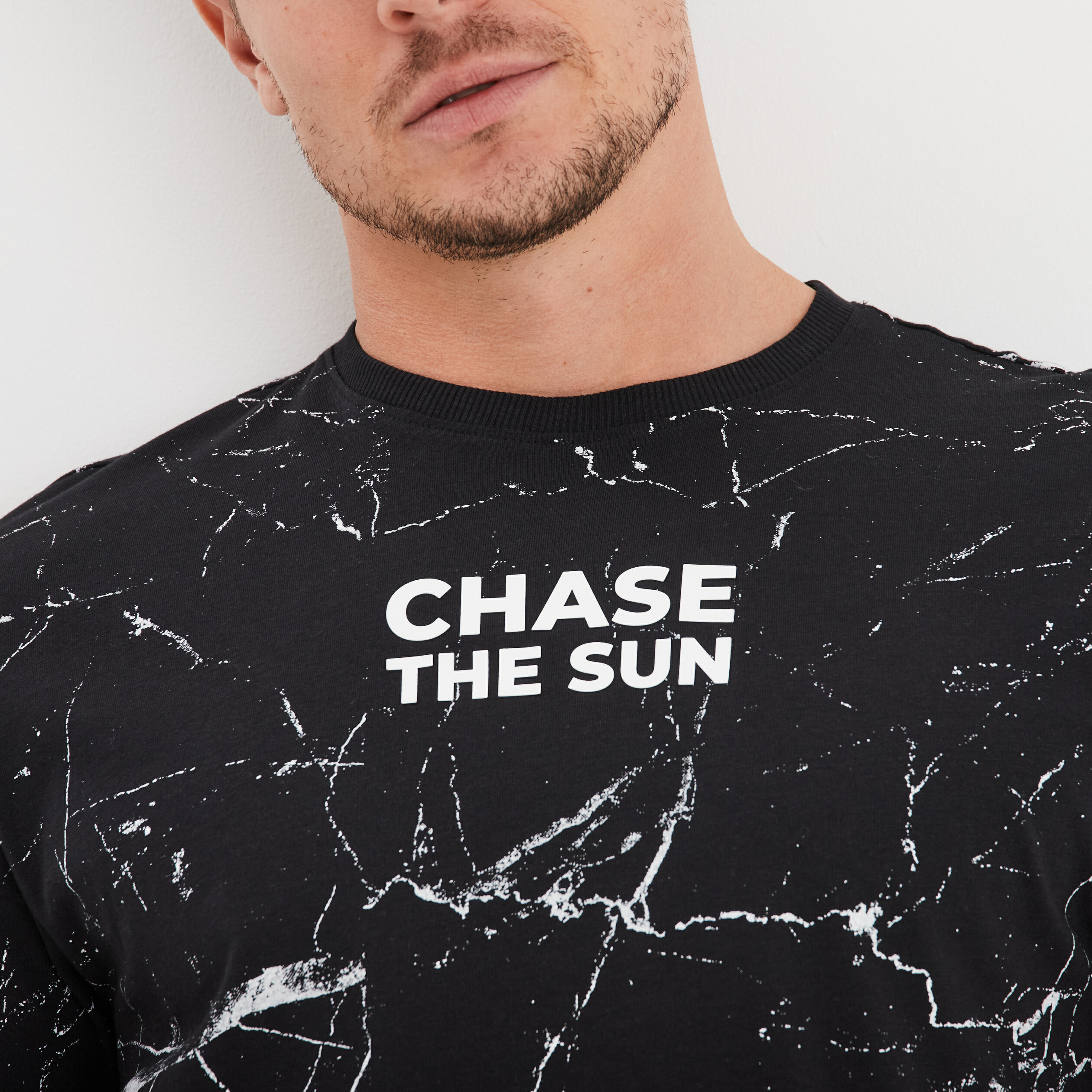 t shirt col rond manches courtes liberto noir homme T-shirt col rond manches courtes Liberto noir homme