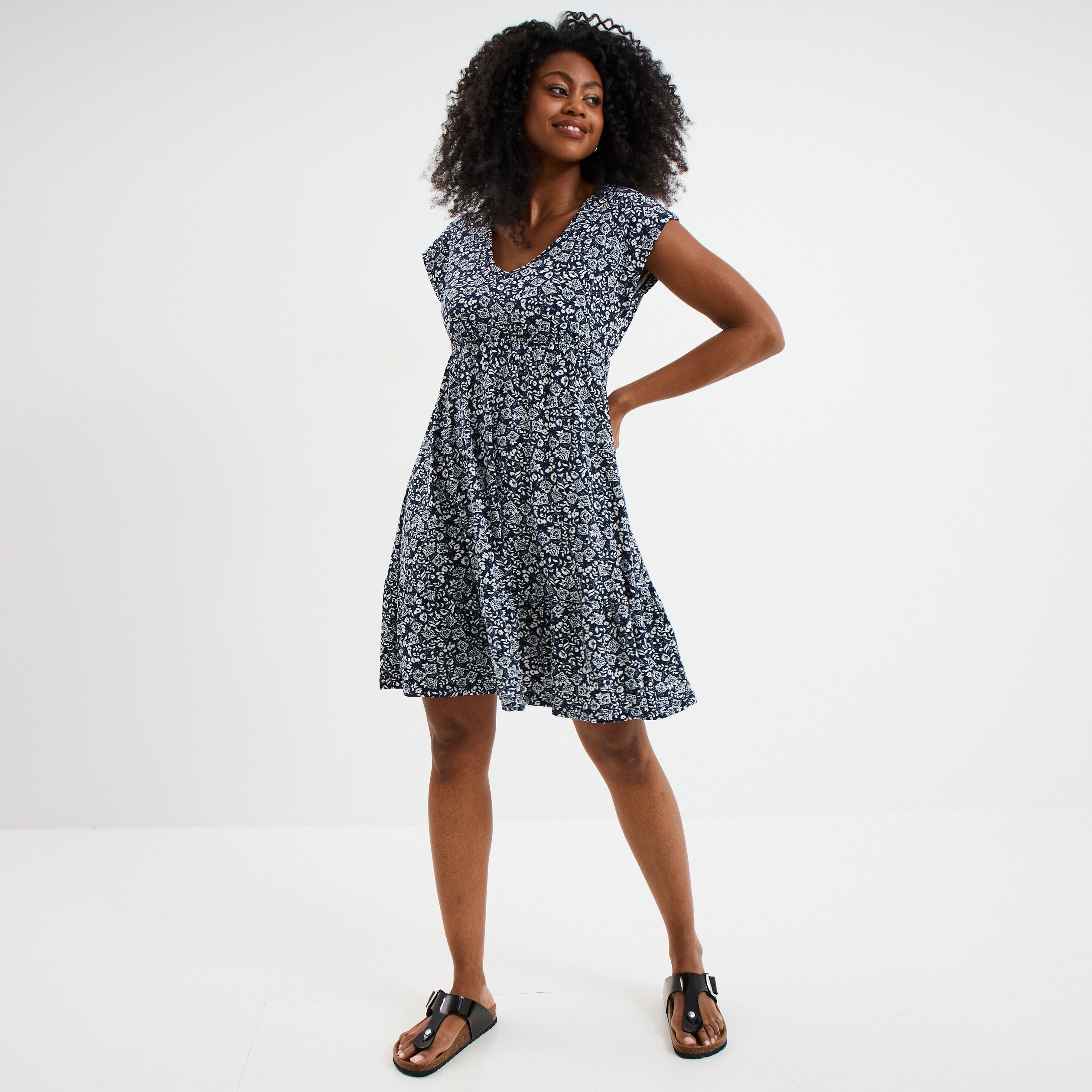 robe patineuse manches courtes bleu marine femme Robe patineuse manches courtes bleu marine femme