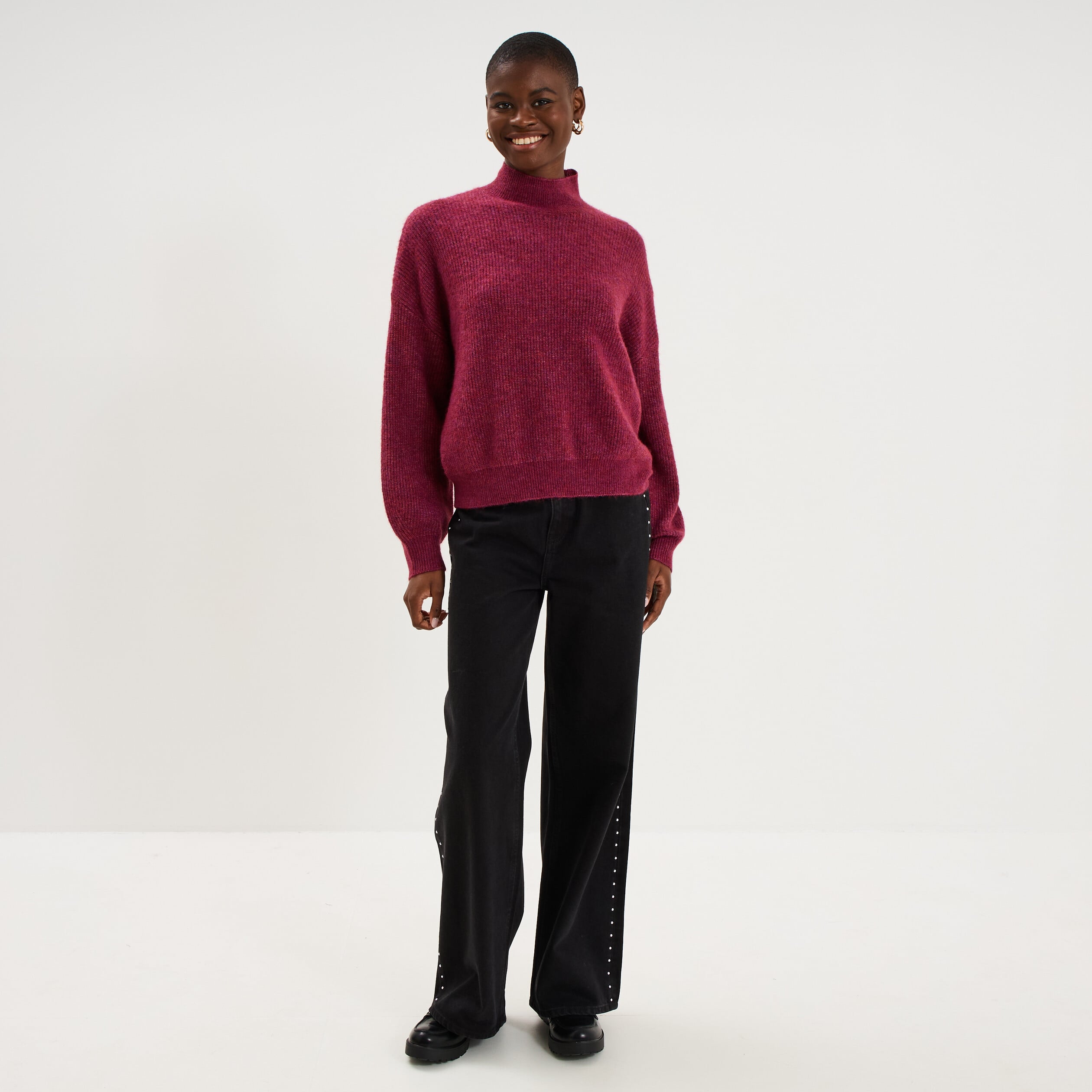 Pull col montant manches longues amples rouge fonc&eacute; femme