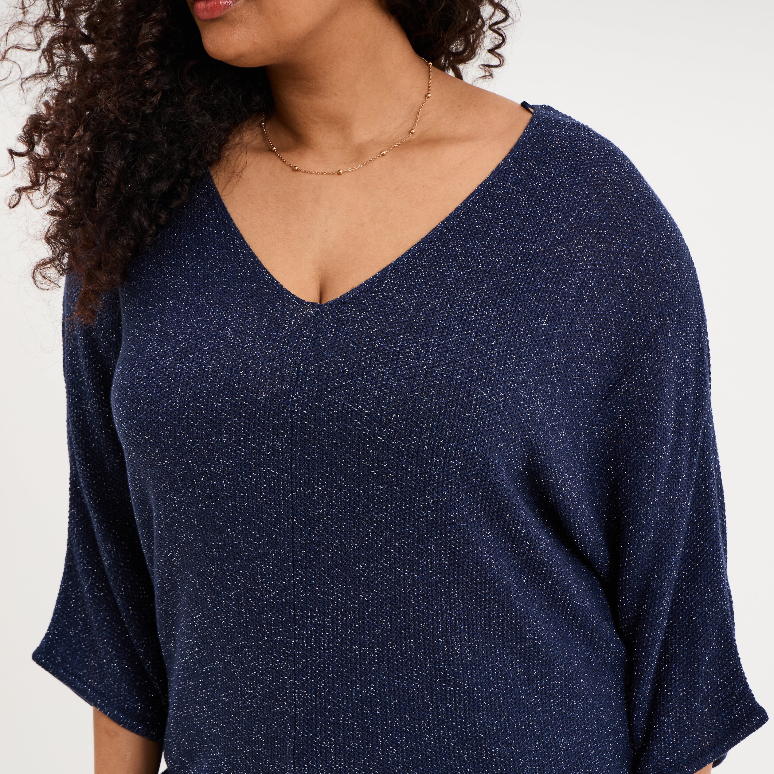 Pull manches 3/4 col en V bleu fonc&eacute; femme grande taille