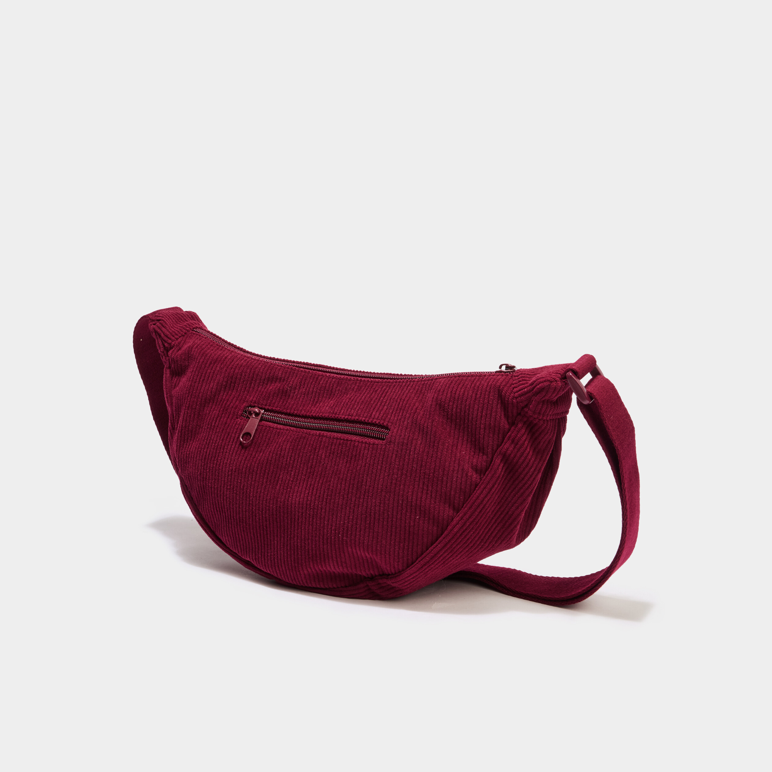 Sac banane effet velours c&ocirc;tel&eacute; bordeaux femme